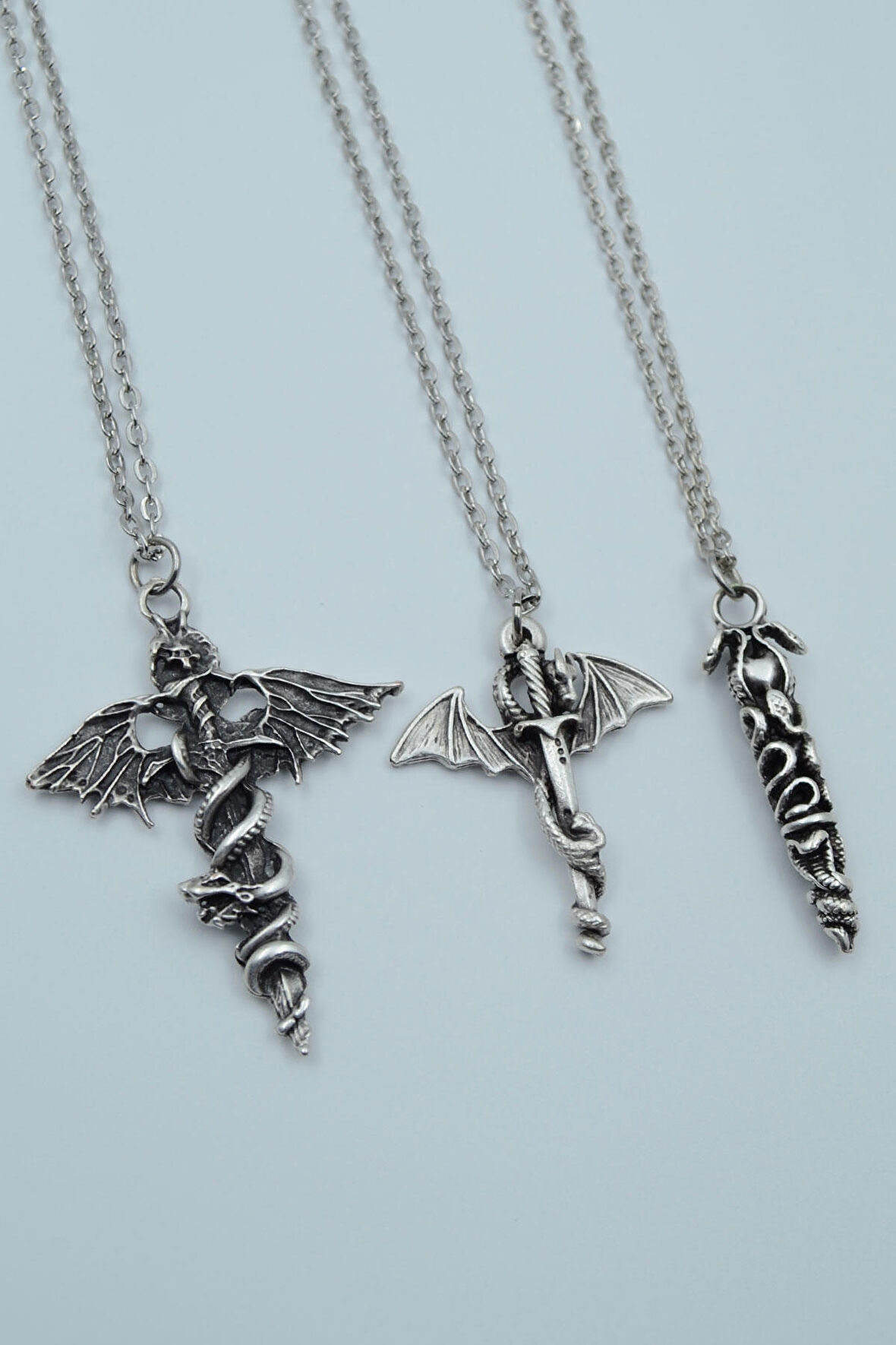 3'lü Yarasa Yılan Kılıç Ejderha Kılıç Yılanlı Çubuk  Gümüş Kaplama Unisex Düz Zincir Kolye Seti kod 1235