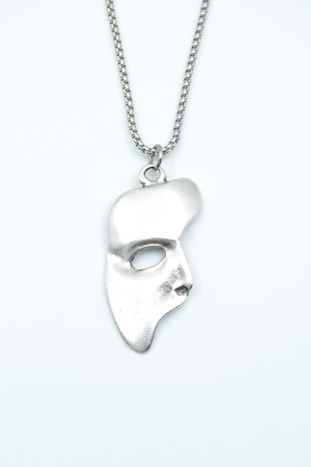 The Phantom Of The Opera - Maske Örme Zincir Kolye