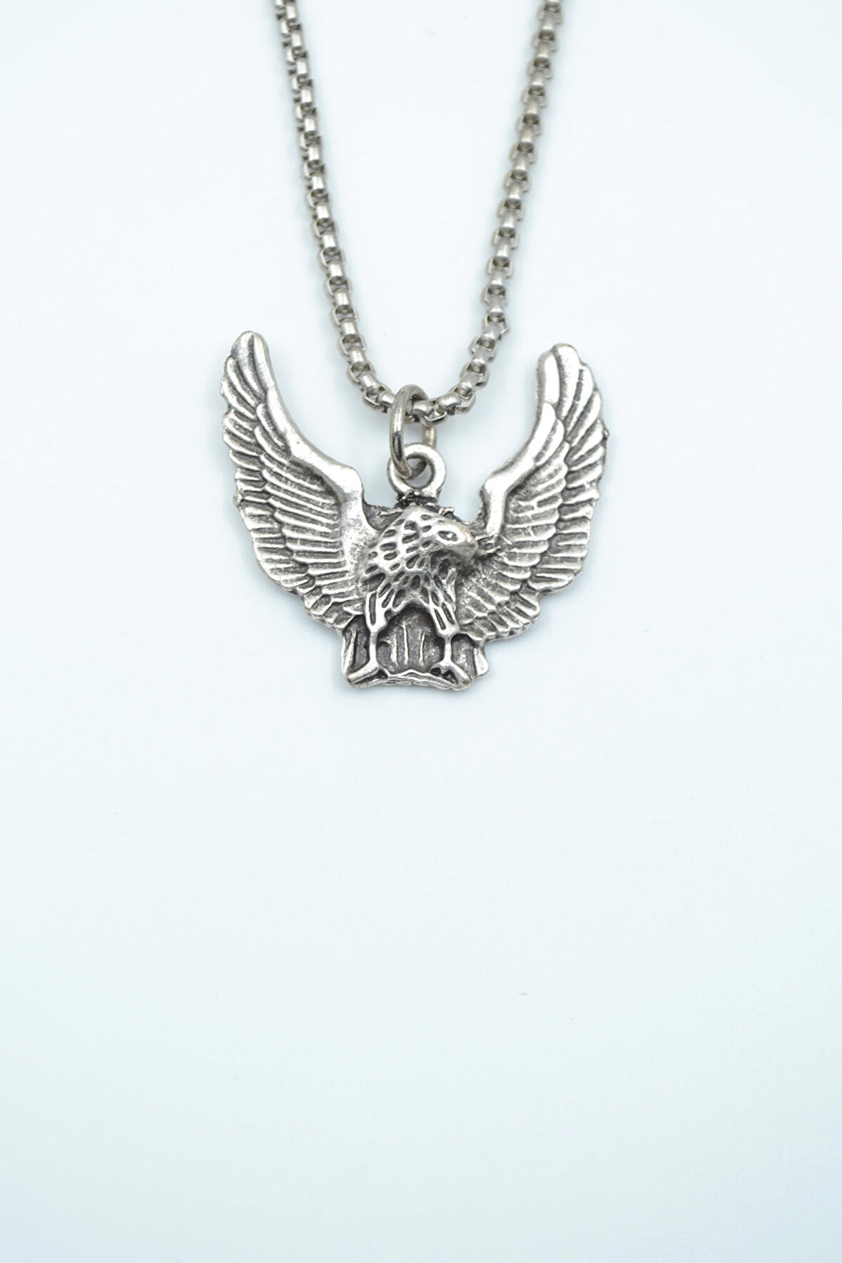 Kartal Örme Zincir Kolye