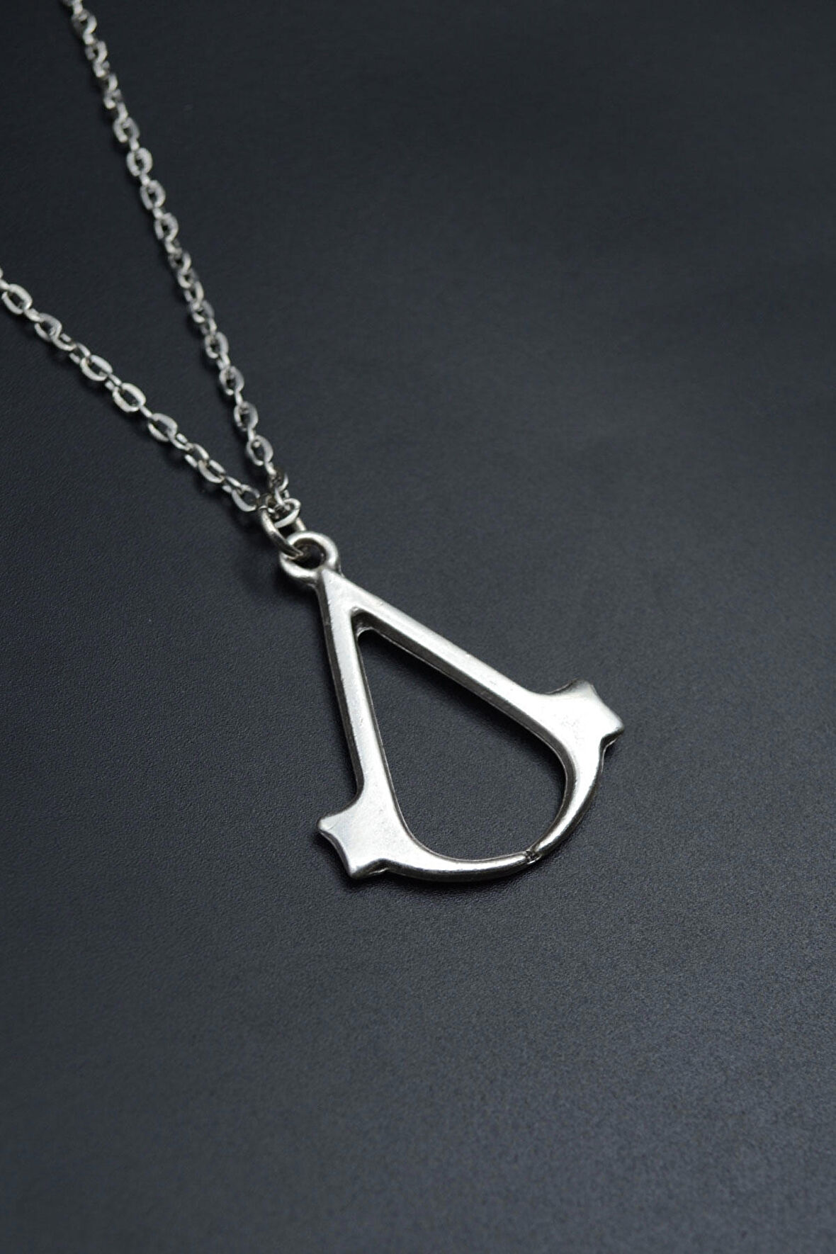 Assassin's Creed Düz Zincir Kolye