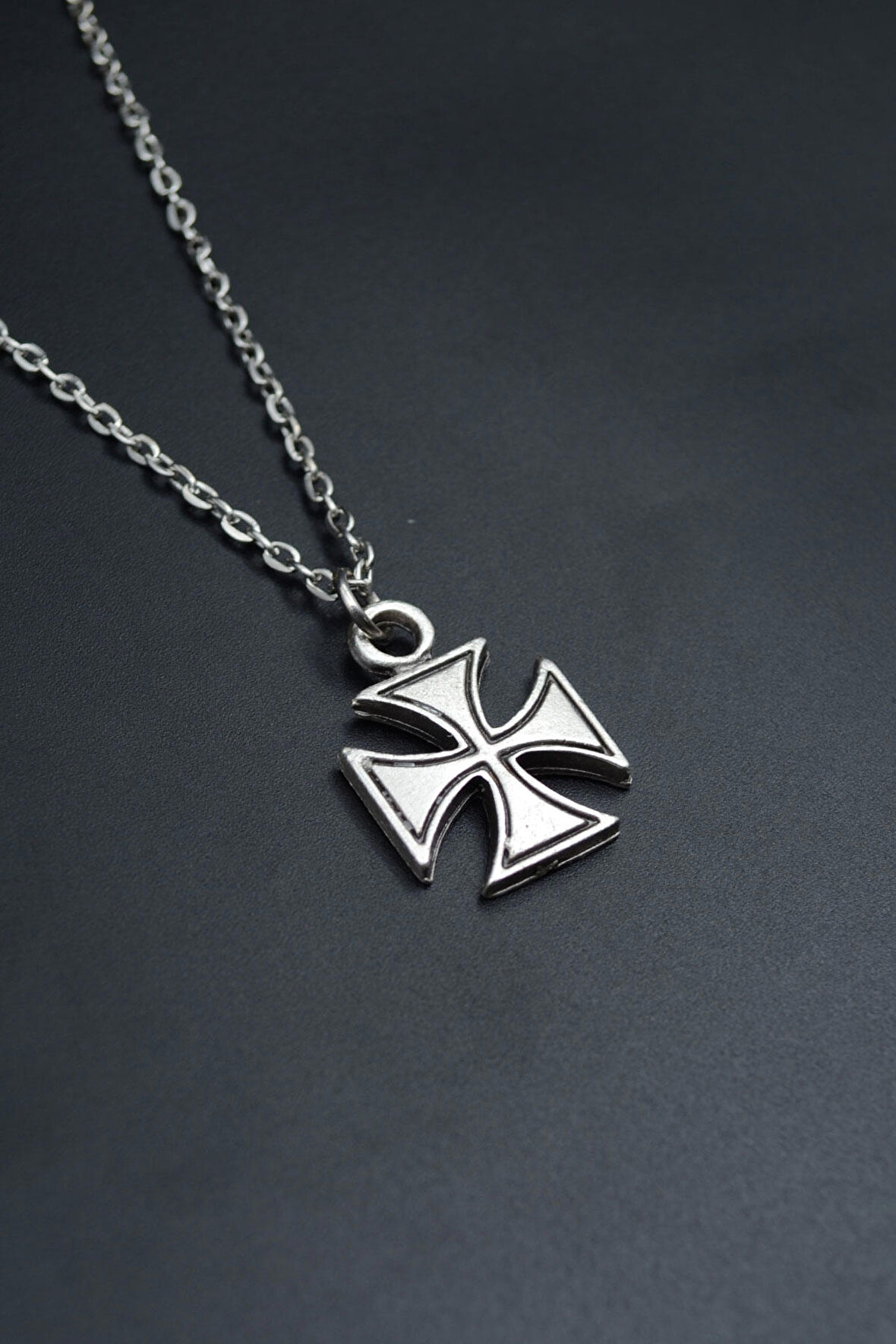 Gamalı Haç Düz Zincir Kolye