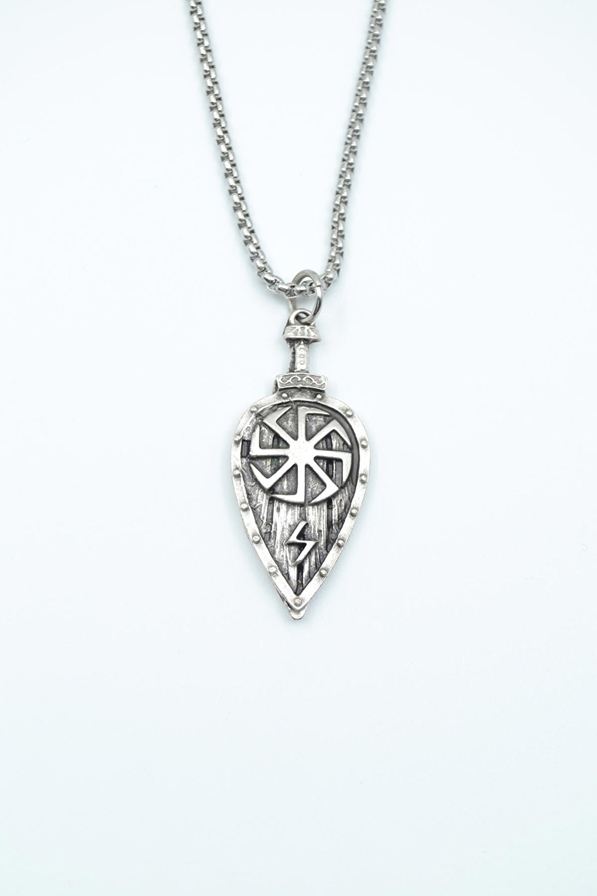 Viking Kolovrat Kalkan  Örme Zincir Kolye