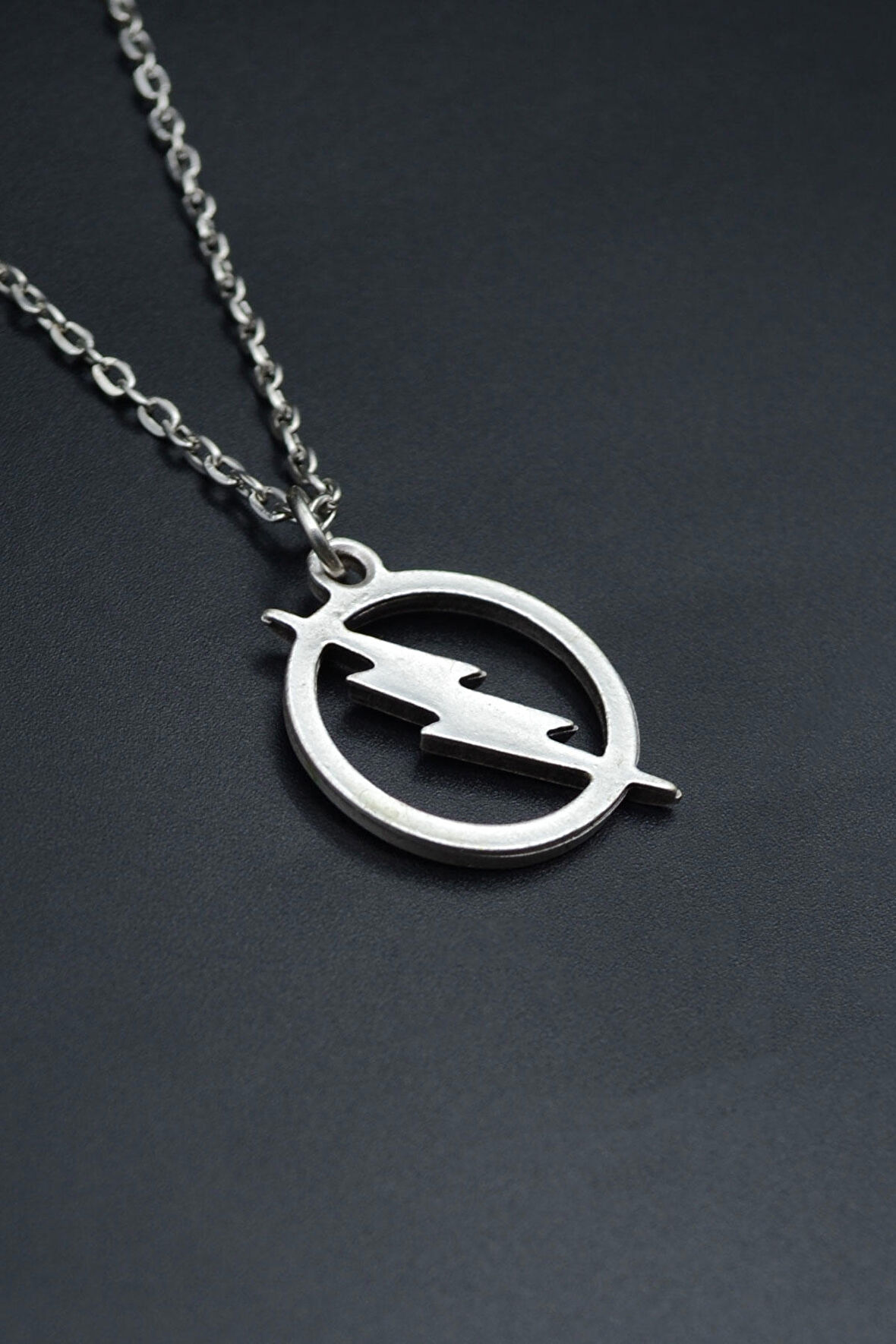 Şimşek - The Flash Düz Zincir Kolye