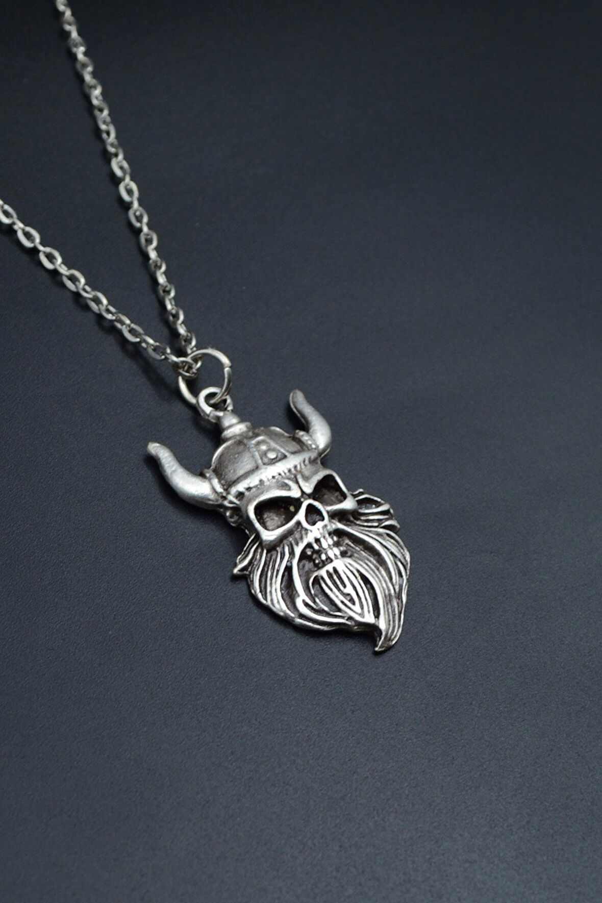 Viking Sakallı Kuru Kafa Düz Zincir Kolye