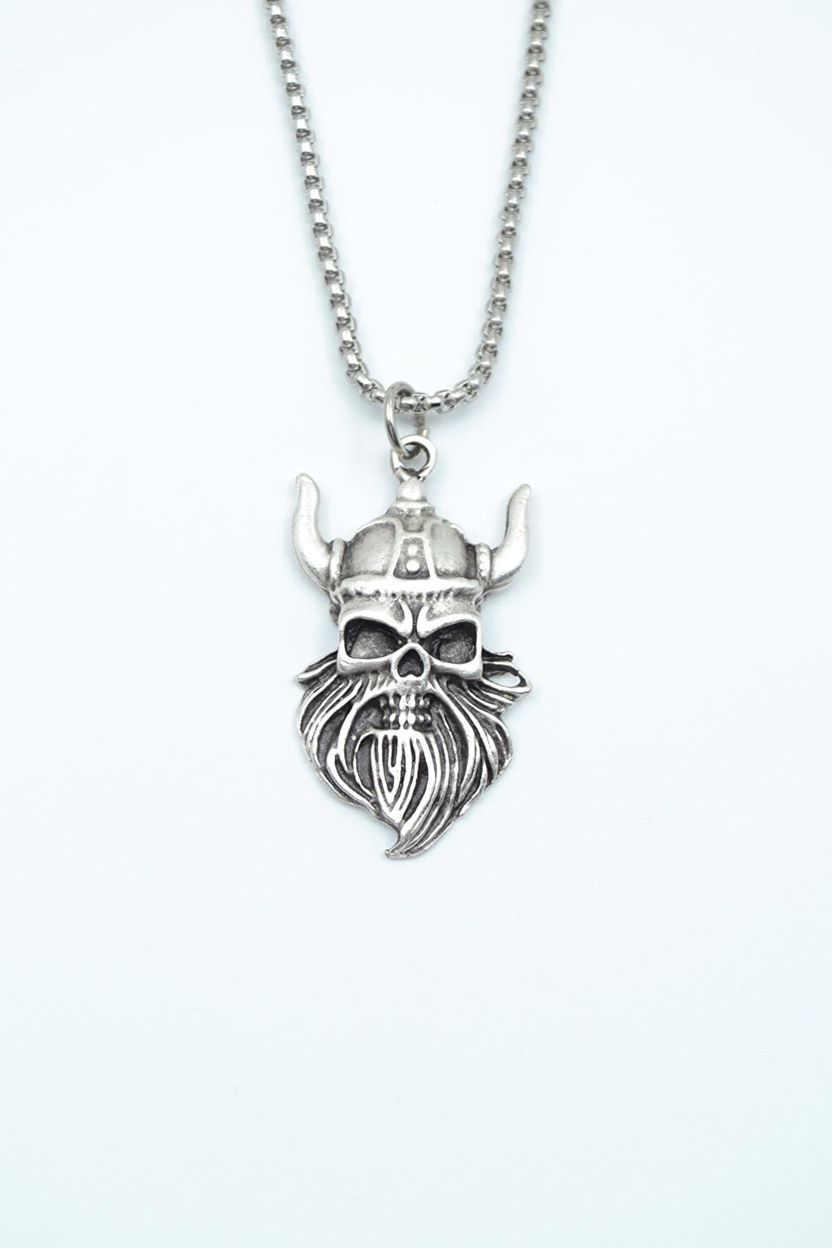 Viking Sakallı Kuru Kafa Örme Zincir Kolye