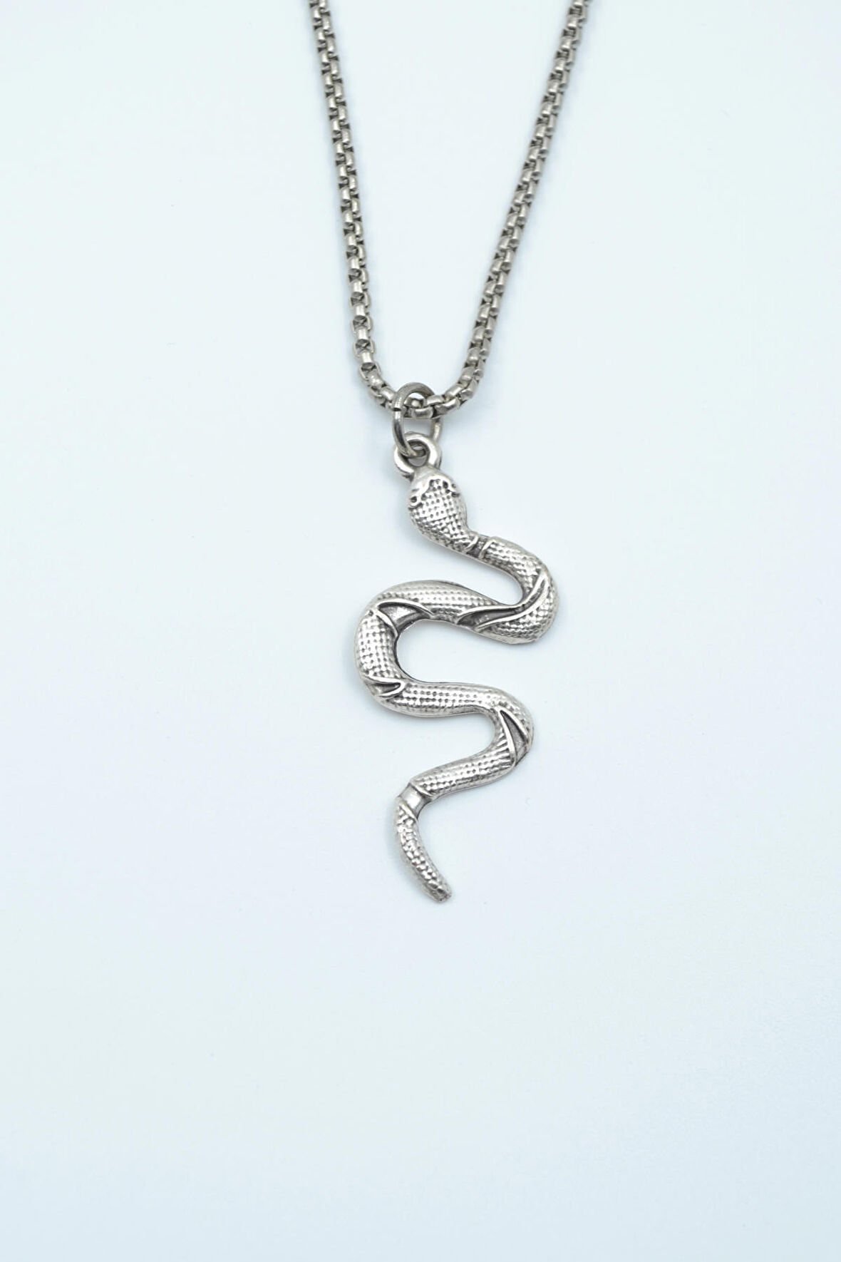 Yılan Örme Zincir Kolye