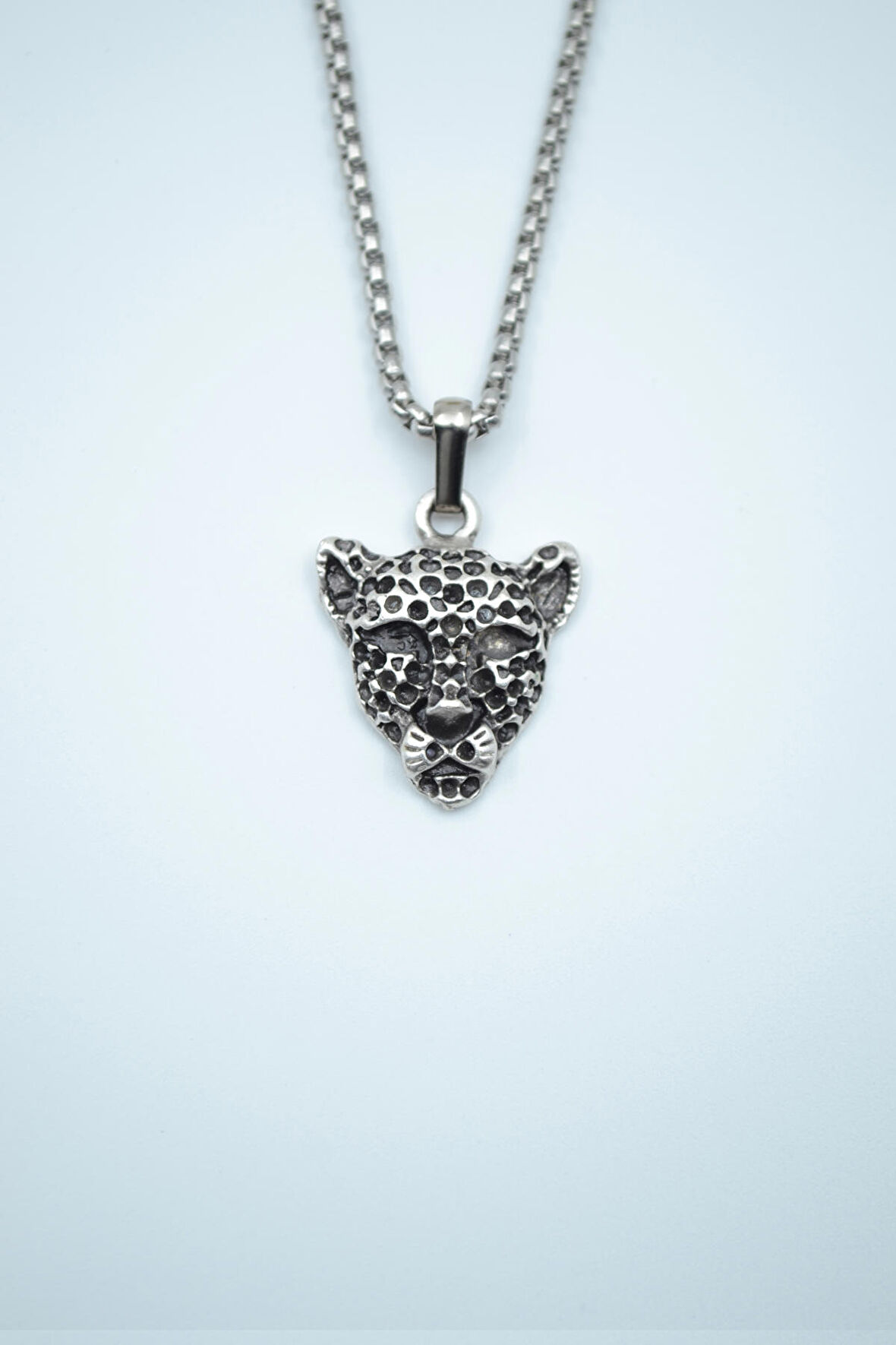 Leopar Örme Zincir Kolye