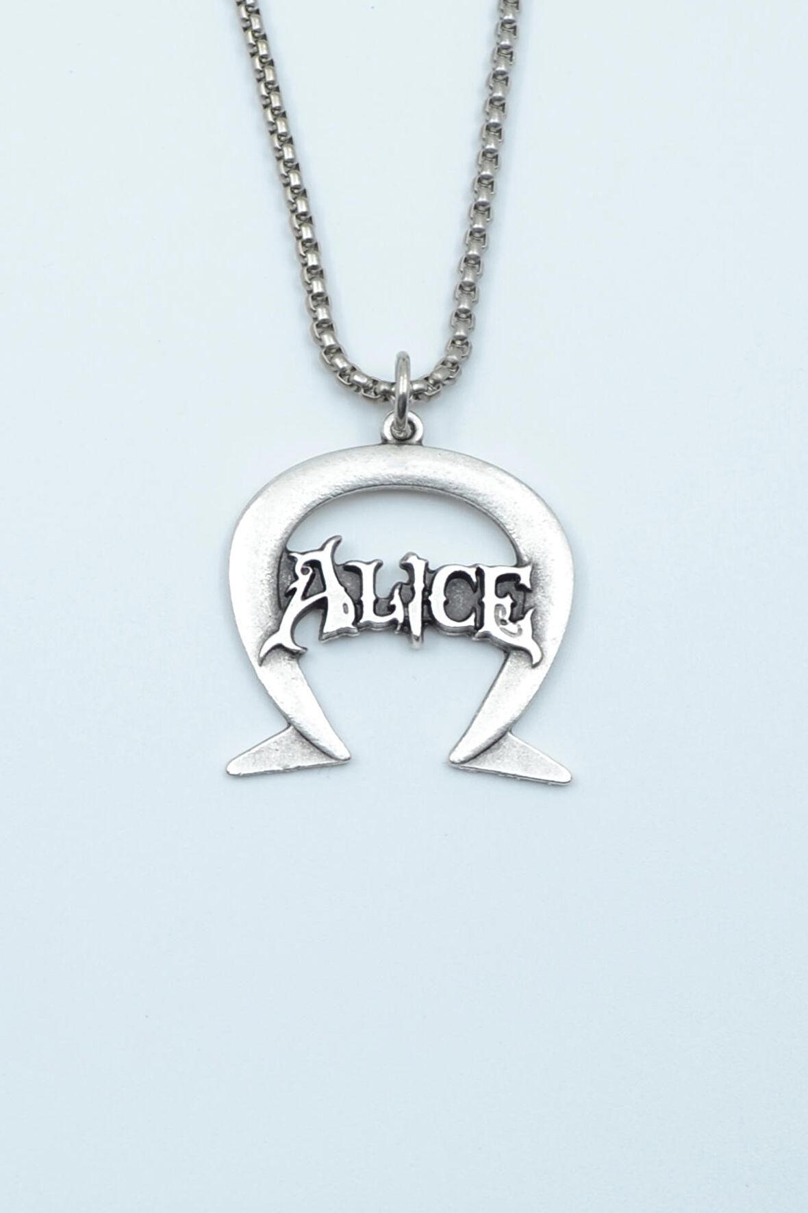 Alice Örme Zincir Kolye