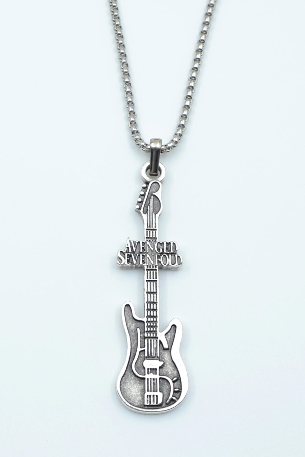 Avenged Sevenfold Elektro Gitar Örme Zincir Kolye