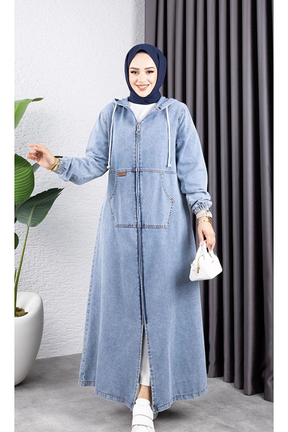 Kadın Fermuarlı Cepli Kar Yıkamalı Kot Kap