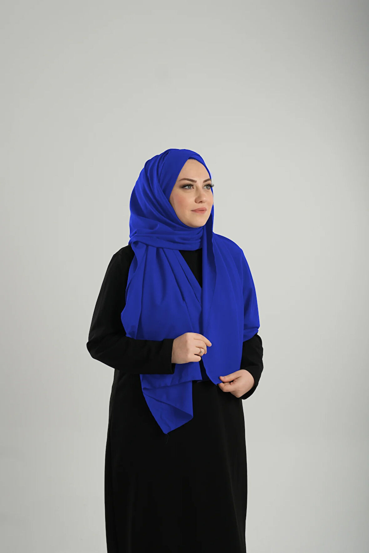 Saks Mavisi Pratik Hazır Geçmeli Bone Şal Krep Mevsimlik Tek Bantlı 1453K_24