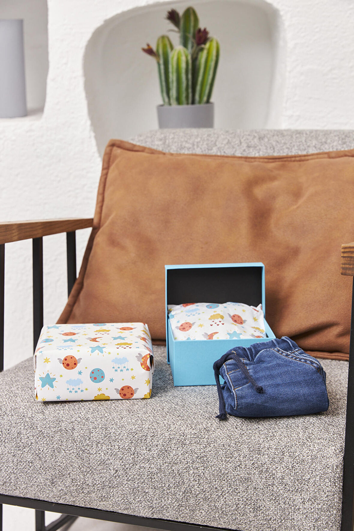 Hediye Paketleme Kağıdı,Çocuk Eşya Paketleme: 30 Adet Yüksek Kaliteli Özel Baby Baskılı Pelur 30gr. Pelur Kağıtlarımızla Şık Hediyeler Hazırlayın 48*68CM 