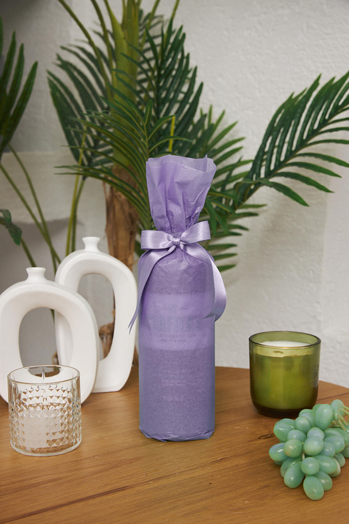 Hediye Paketleme Kağıdı:50 Adet Yüksek Kaliteli Lila Zemin Baskılı 30gr. Pelur Kağıtlarımızla Şık Hediyeler Hazırlayın 24*34CM 