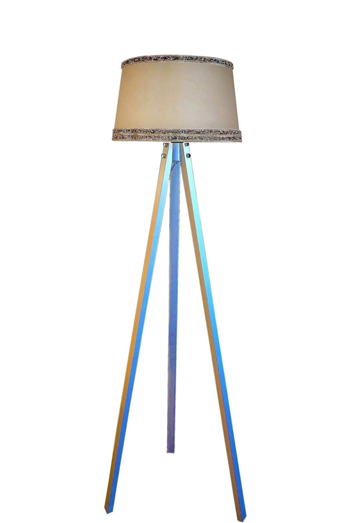Hintişi Aks. Masif Tripod Lambader ( Kemik/beyaz Ayak)