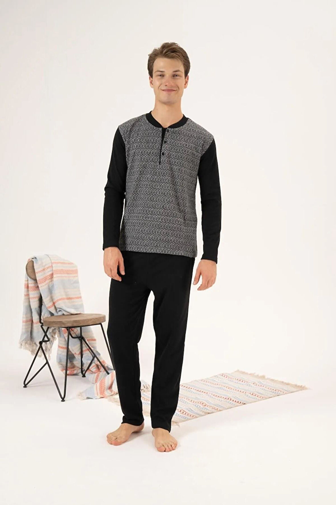 Estiva 24403 Büyük Beden Erkek Kışlık Düğmeli Yaka Jakarlı İnterlok Pijama Takımı