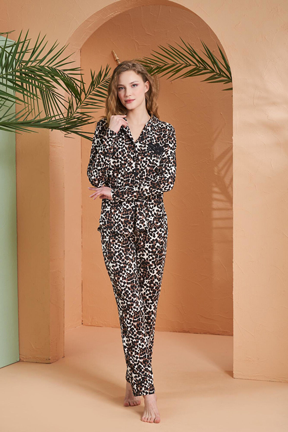 Pjs 27064 Kadın Leopar Desenli Boydan Düğmeli Uzun Kollu Pijama Takım