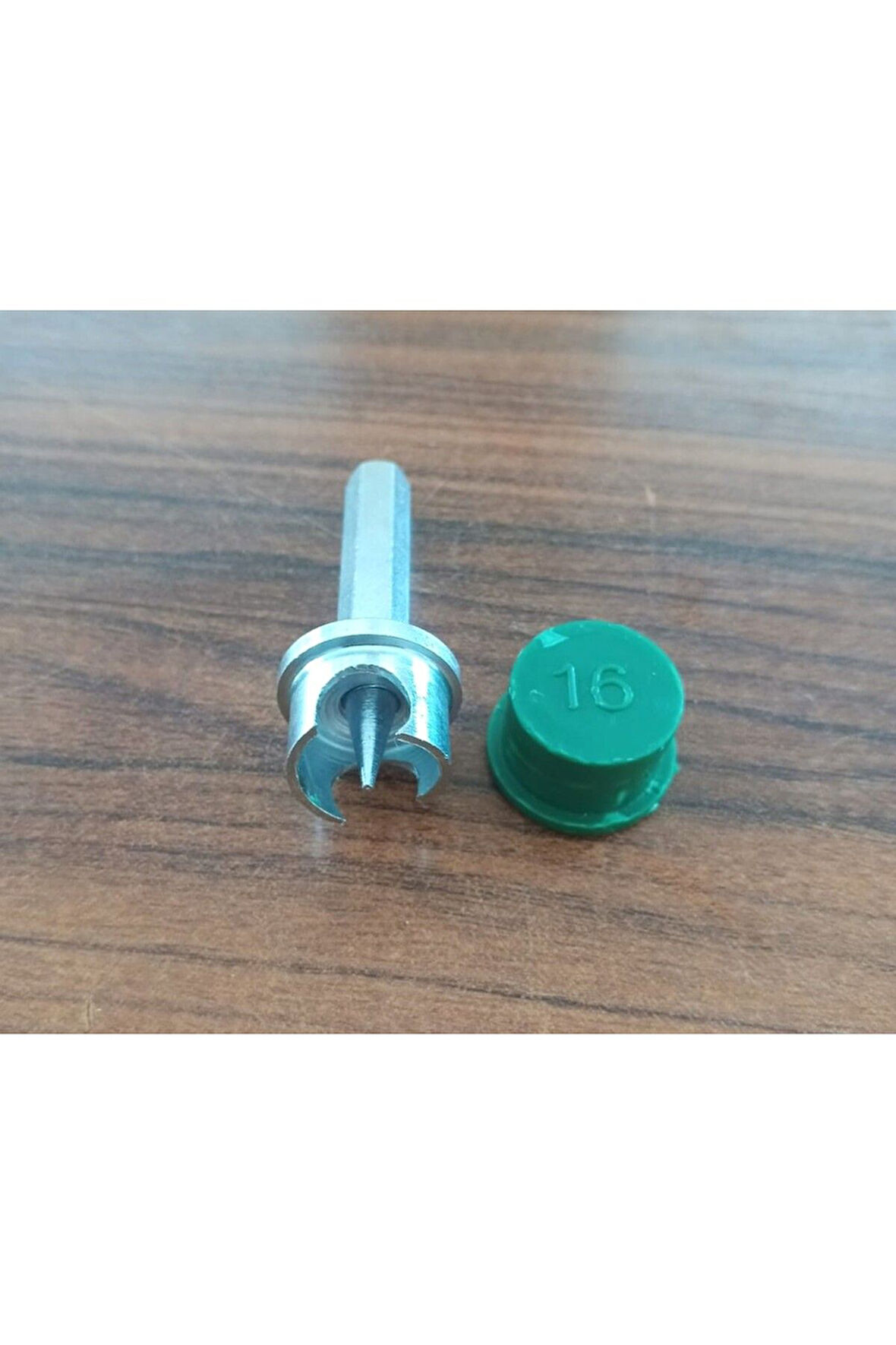 MATKAP UÇLU DAMLAMA DELME APARATI BORU DELİCİ 16 MM 2 ADET