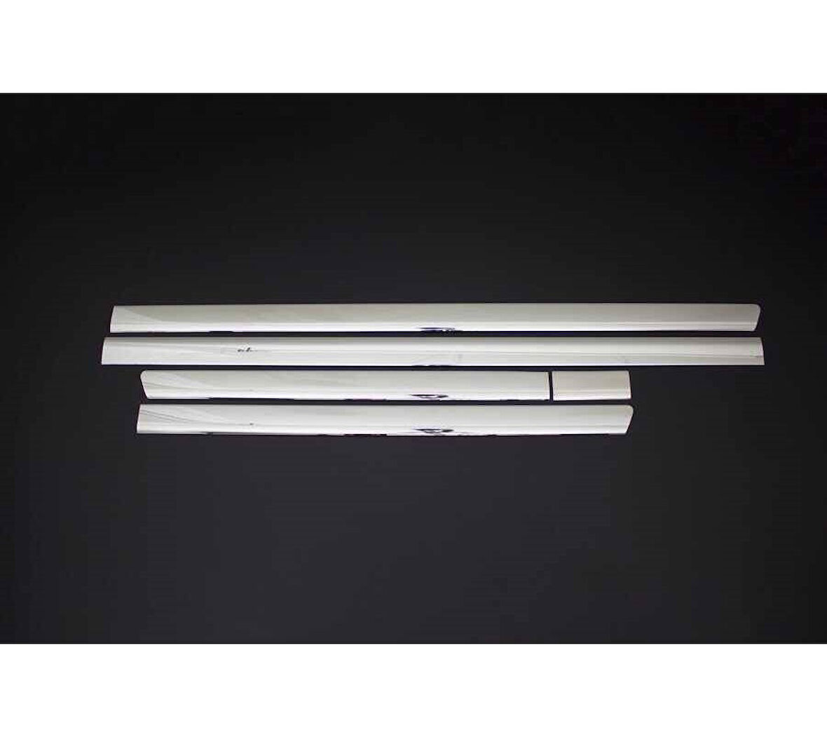 Yan Kapı Çıtası Kısa Şase Krom 5 Parça T6 Transporter Van 2015 Ve Sonrası Modeller İçin