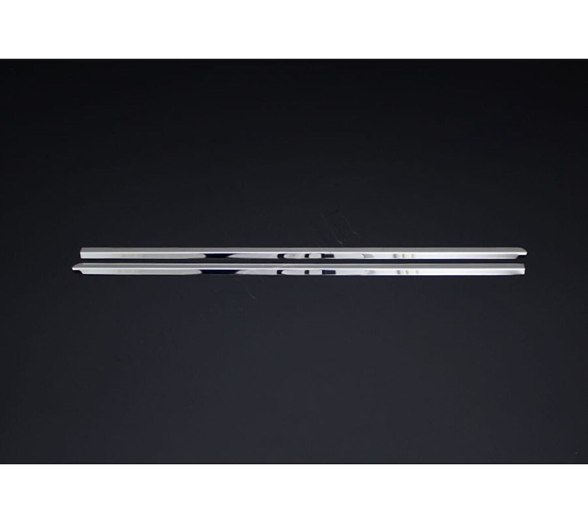 VW T6 Transporter Uyumlu Cam Çıtası Krom 2 Parça 2015 -2023 Arası Modeller İçin