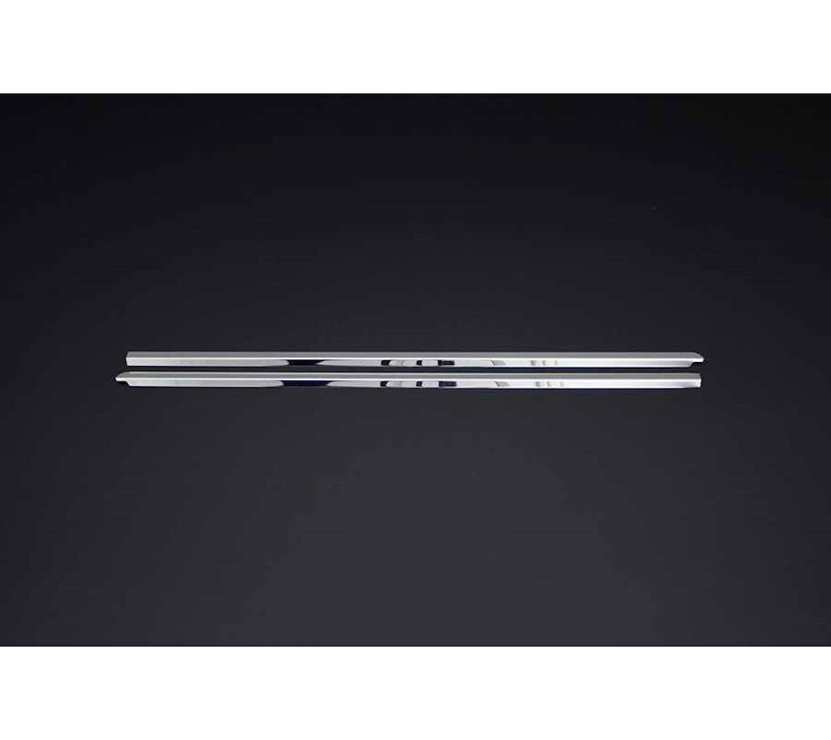 Cam Çıtaları Krom 2 Parça T5 Transporter Van 2010-2014 Arası Modeller İçin