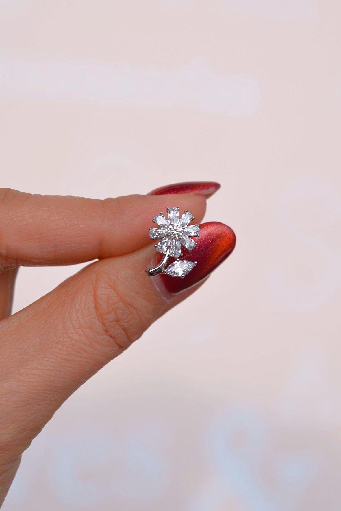 Papatya Çiçek Küpe Çiçek Helix Küpe Gümüş Renk Tek Adet