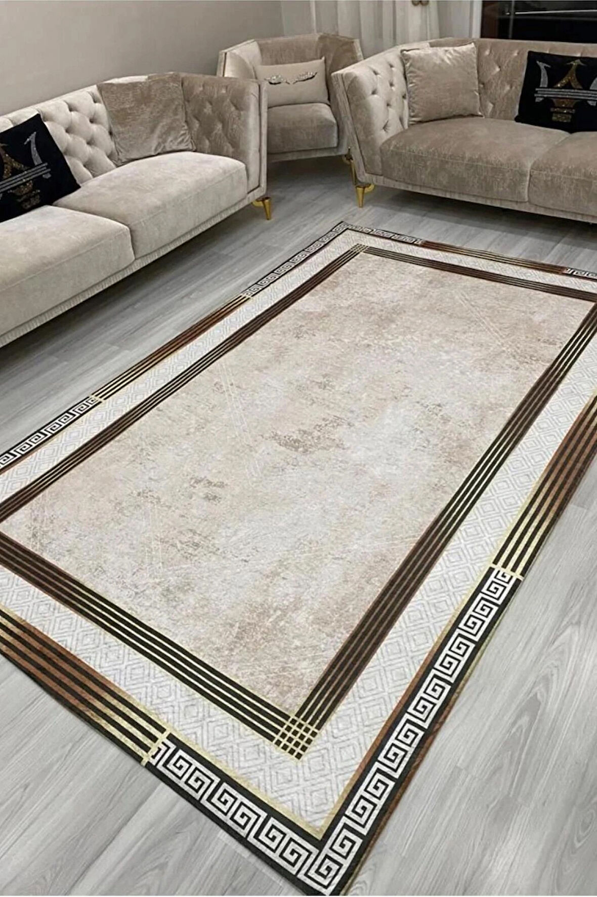 Kadife Dokulu, Lastikli, Süngerli, Kaymaz, Yıkanabilir Modern Desenlerde Halı Örtüsü