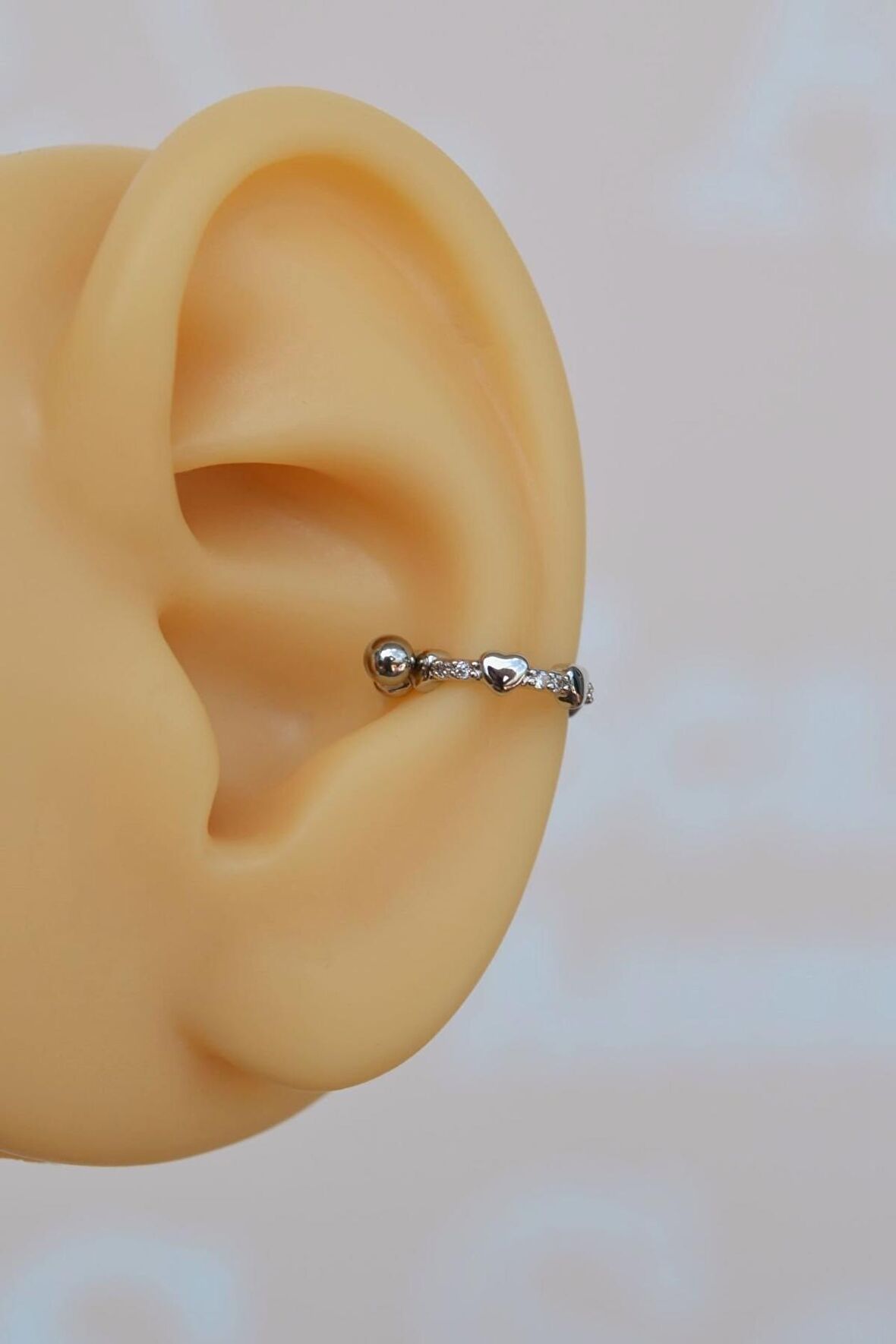 Gümüş Renk Mini Kalpli Helix Piercing Kalpli Taşlı Conch Piercingi