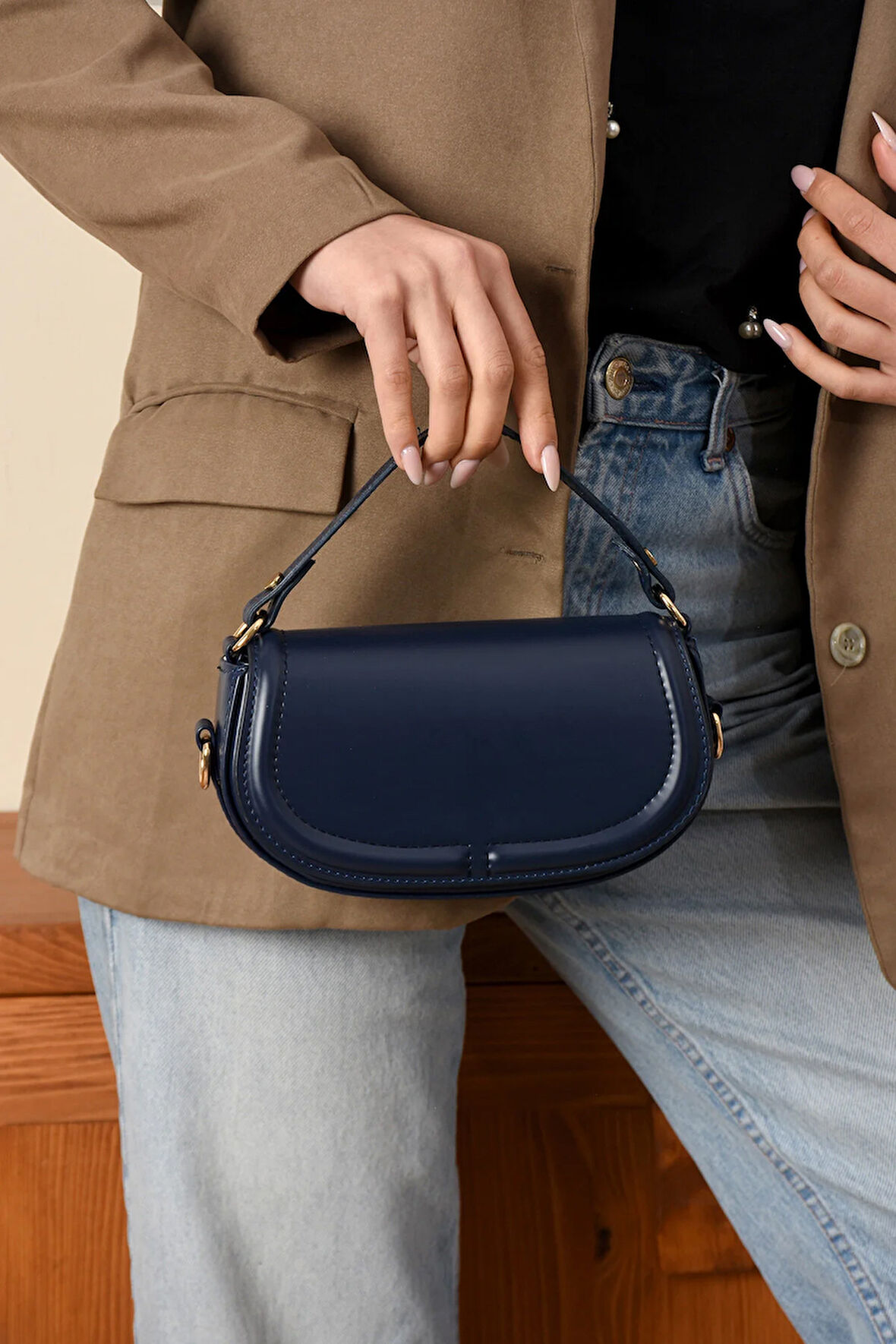 Kadın Omuz Ve El Çantası Sade Şık Tasaramlı Kaliteli Temiz İşçilik Çanta