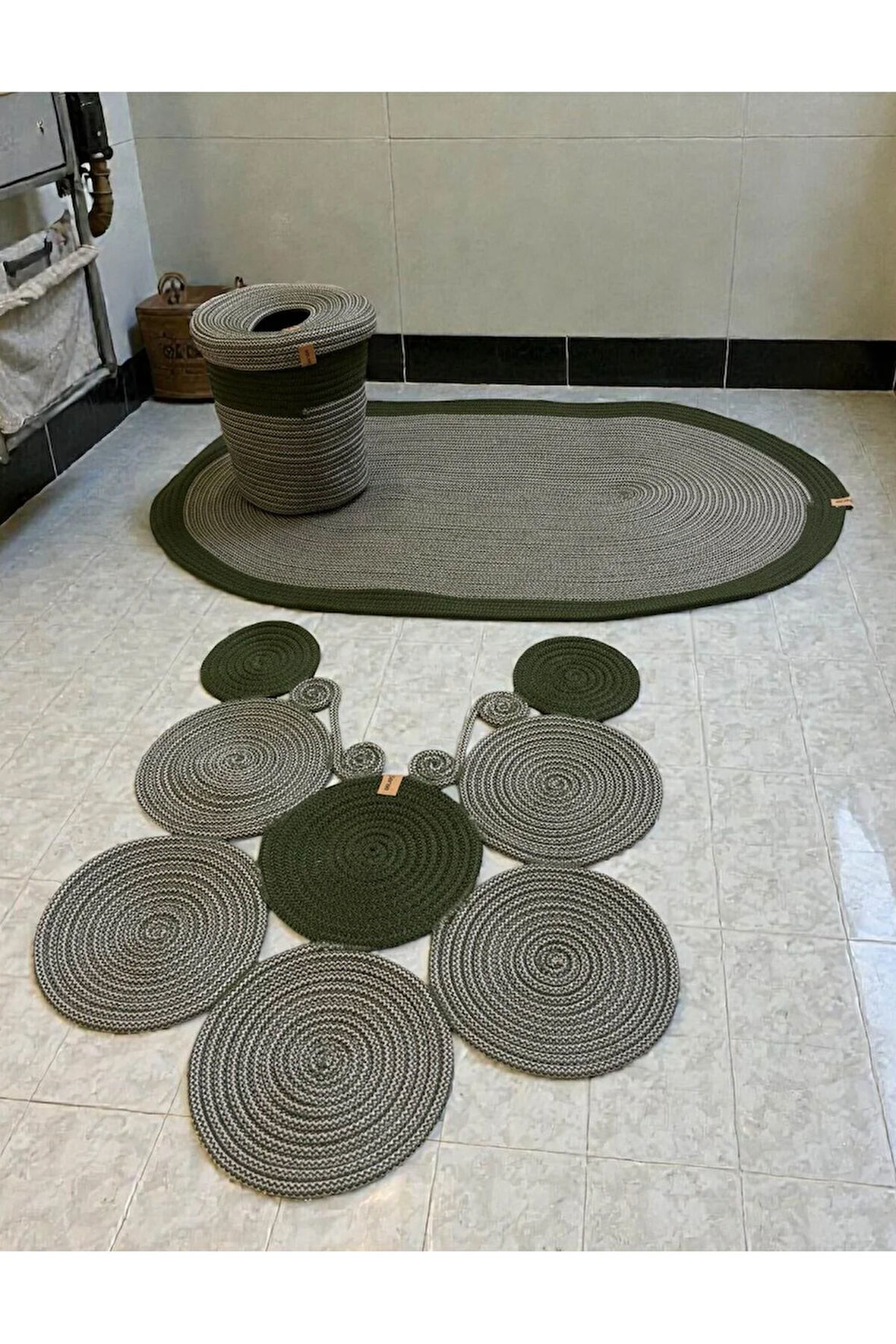 Banyo Seti 3'lü El Yapımı Örgü Paspas (60x100 cm) & Yuvarlak Çöp Kovası Seti | Leke Tutmaz