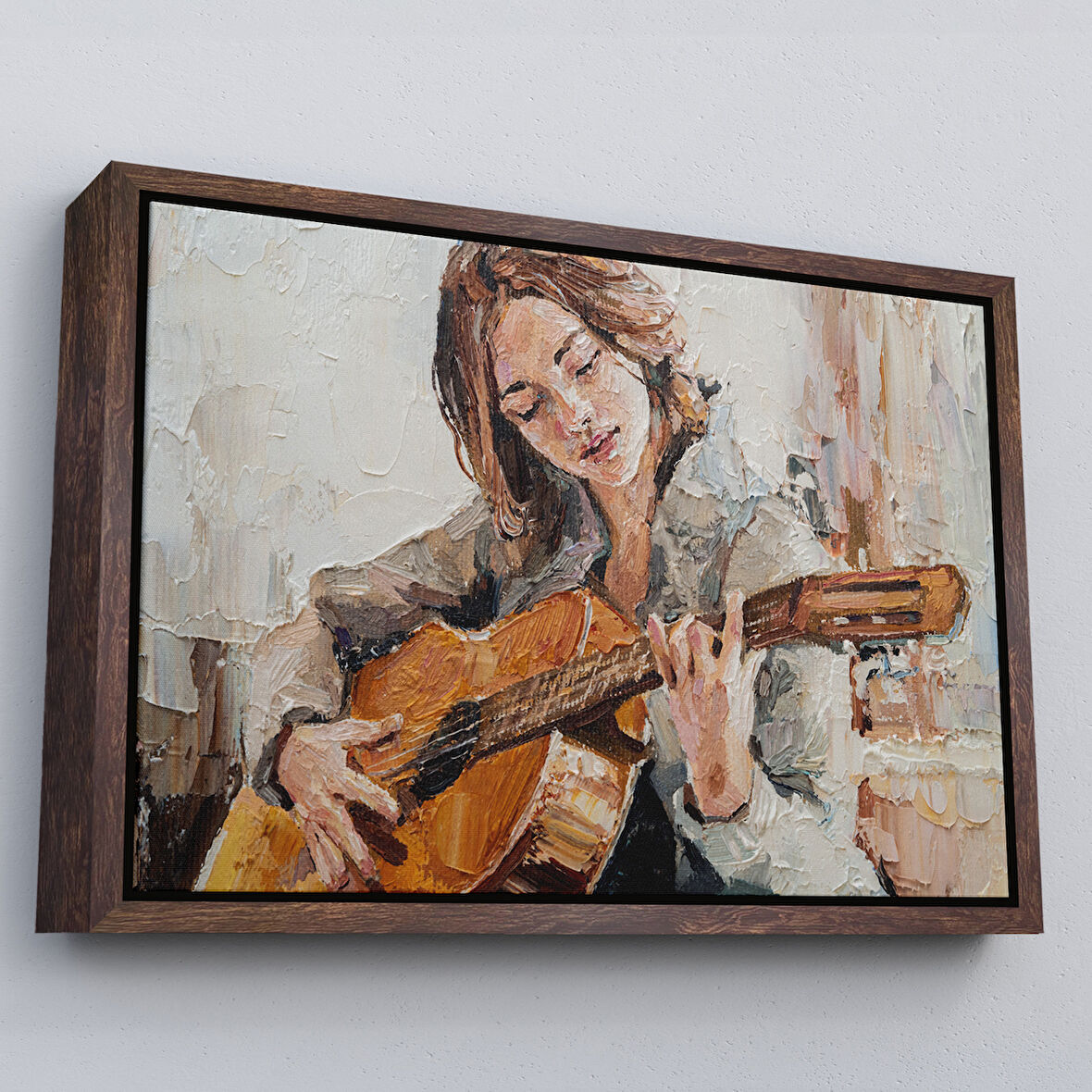 Kahverengi Çerçeveli Gitar Çalan Kız Duvar Tablosu