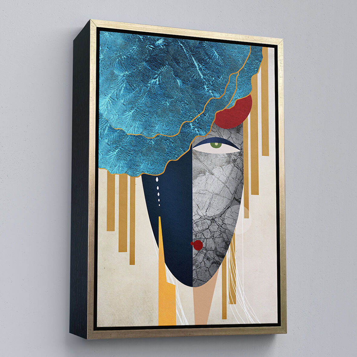 Altın Çerçeveli Soyut Kadın Yüzü Tablosu