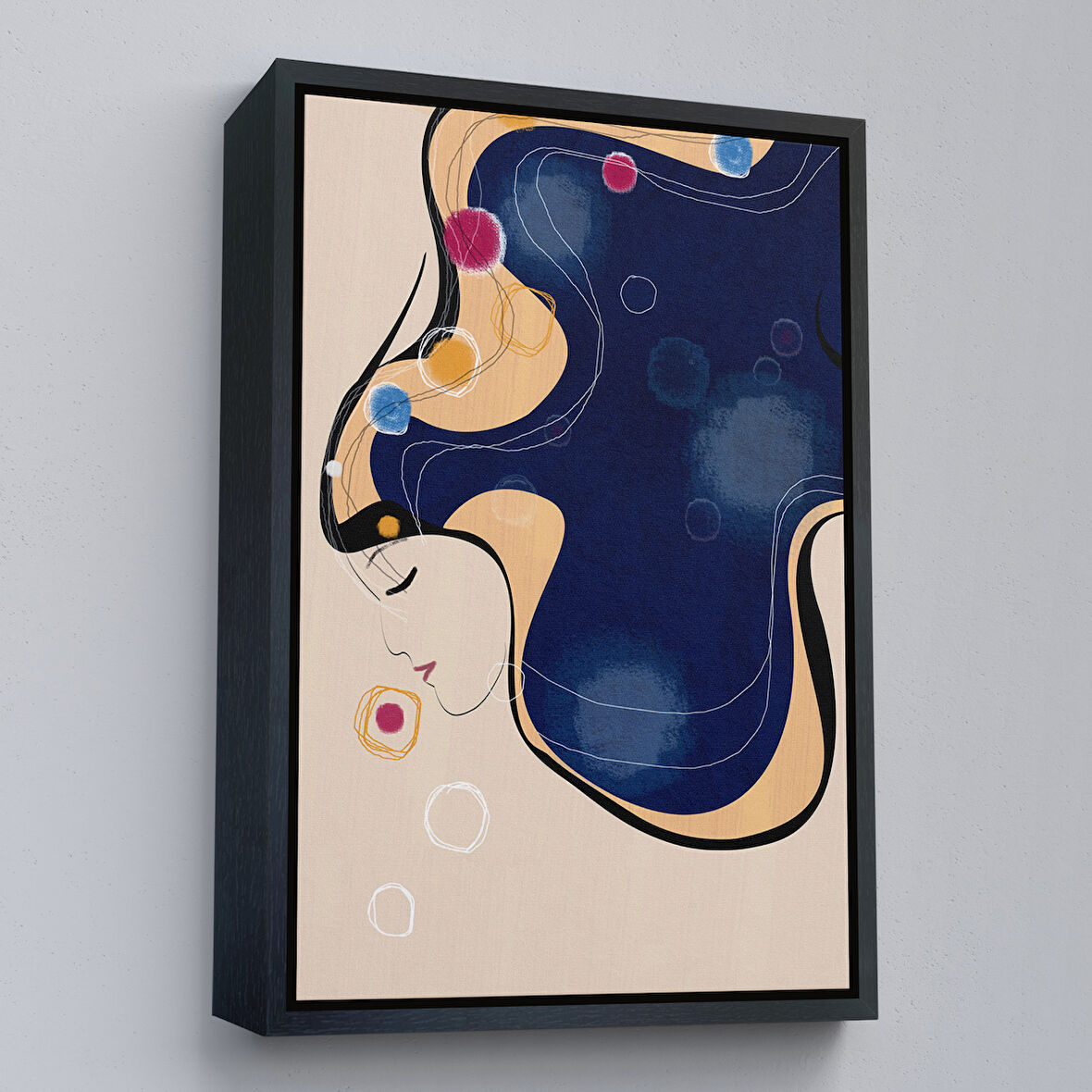 Siyah Çerçeveli Renkli Soyut Kadın Tablosu