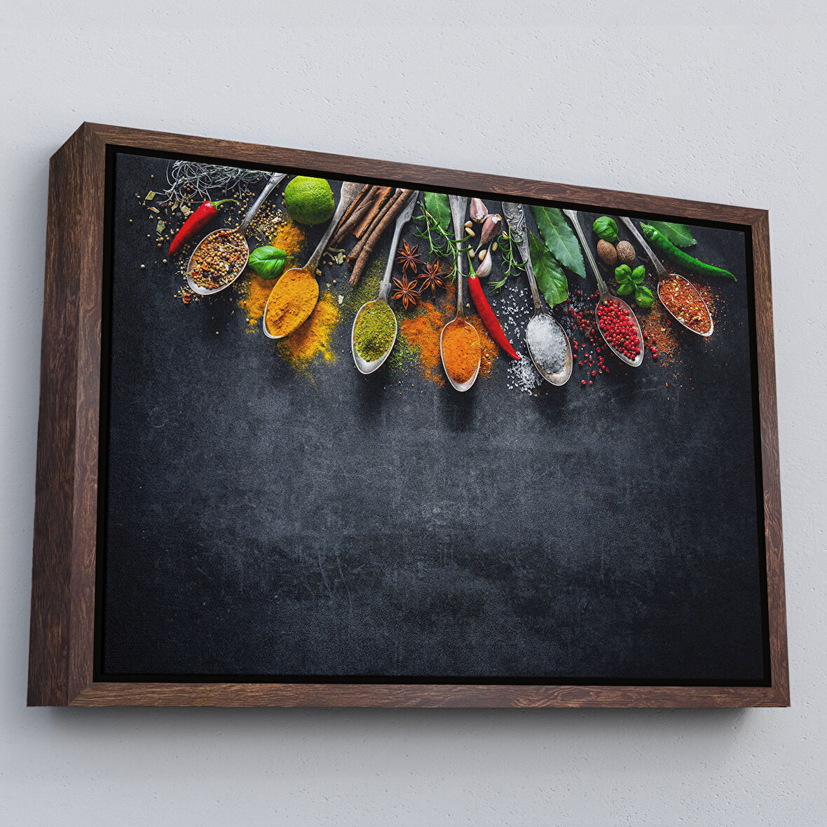 Kahverengi Çerçeveli Mutfak Masasın da Baharatlar Dekoratif Kanvas Duvar Tablosu