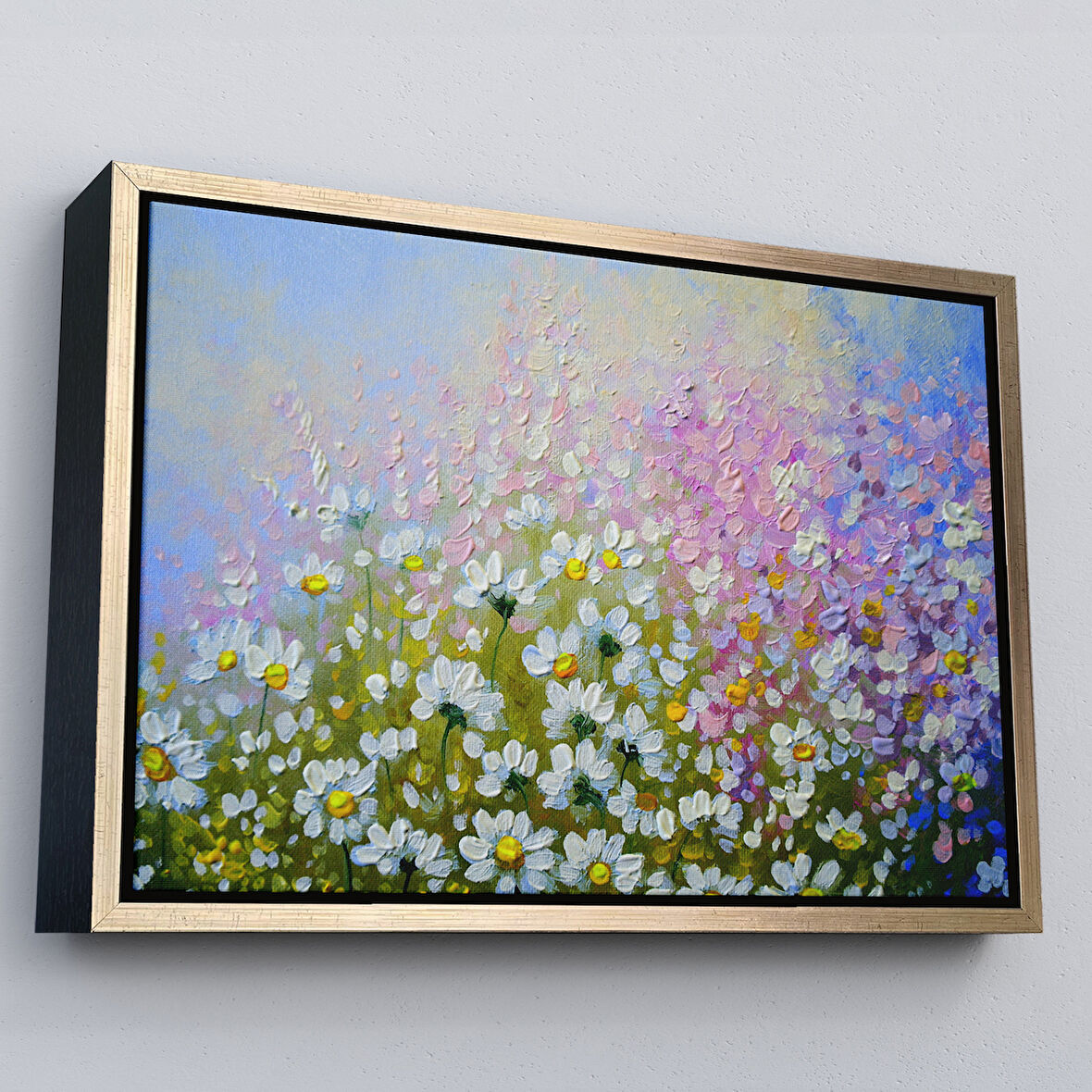 Altın Çerçeveli Kır Çiçekleri Yağlıboya Görünüm Dekoratif Kanvas Duvar Tablosu