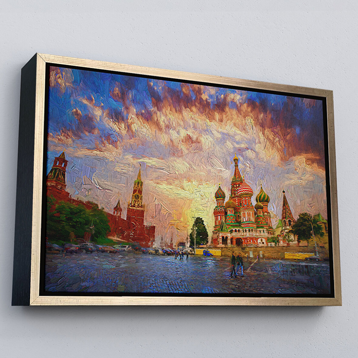Altın Çerçeveli Kızıl Meydan'da Moskova Kremlin ve Aziz Vasil Katedrali Kanvas Tablosu