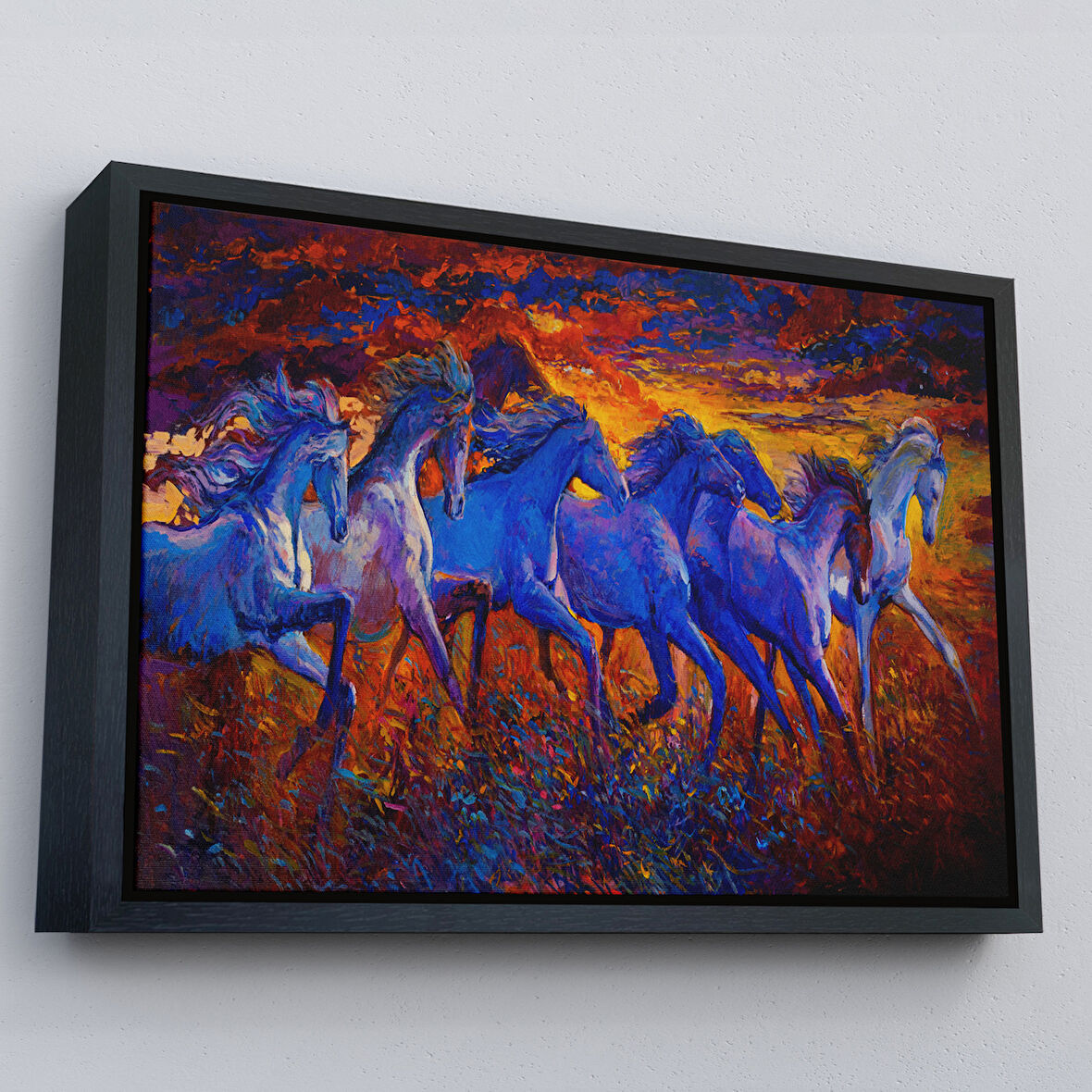 Siyah Çerçeveli Koşan Atlar Dekoratif Kanvas Duvar Tablosu