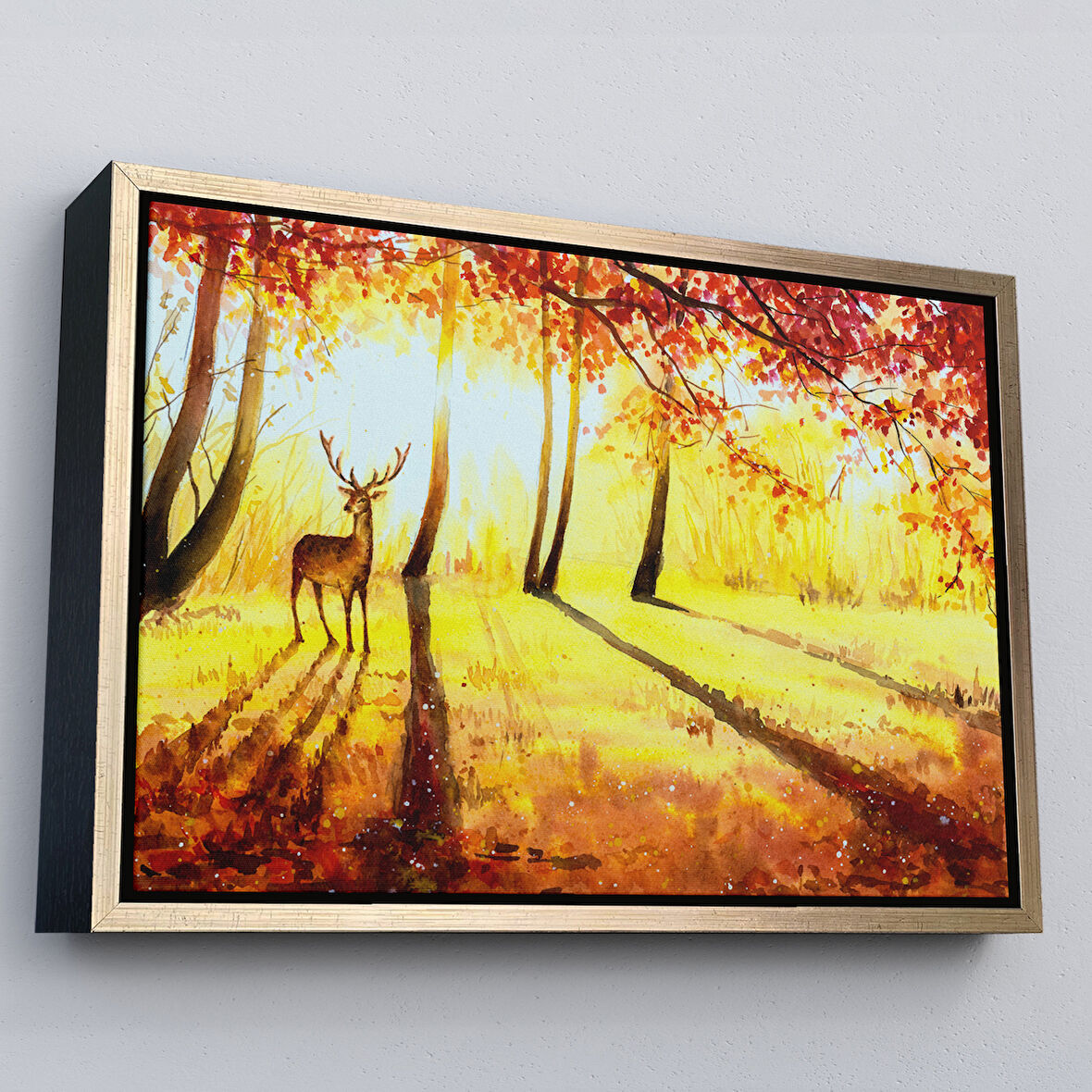 Altın Çerçeveli Baharda Ormanda Bir Geyik Yağlıboya Görünüm Kanvas Tablo