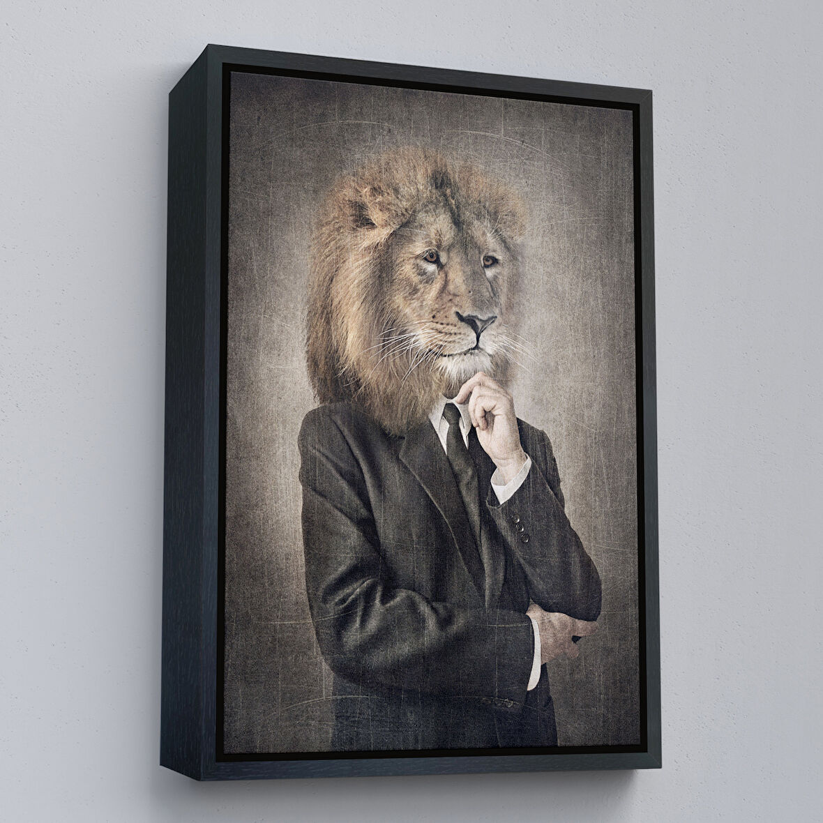 Siyah Çerçeveli Aslan Kafalı İnsan Kanvas Tablo