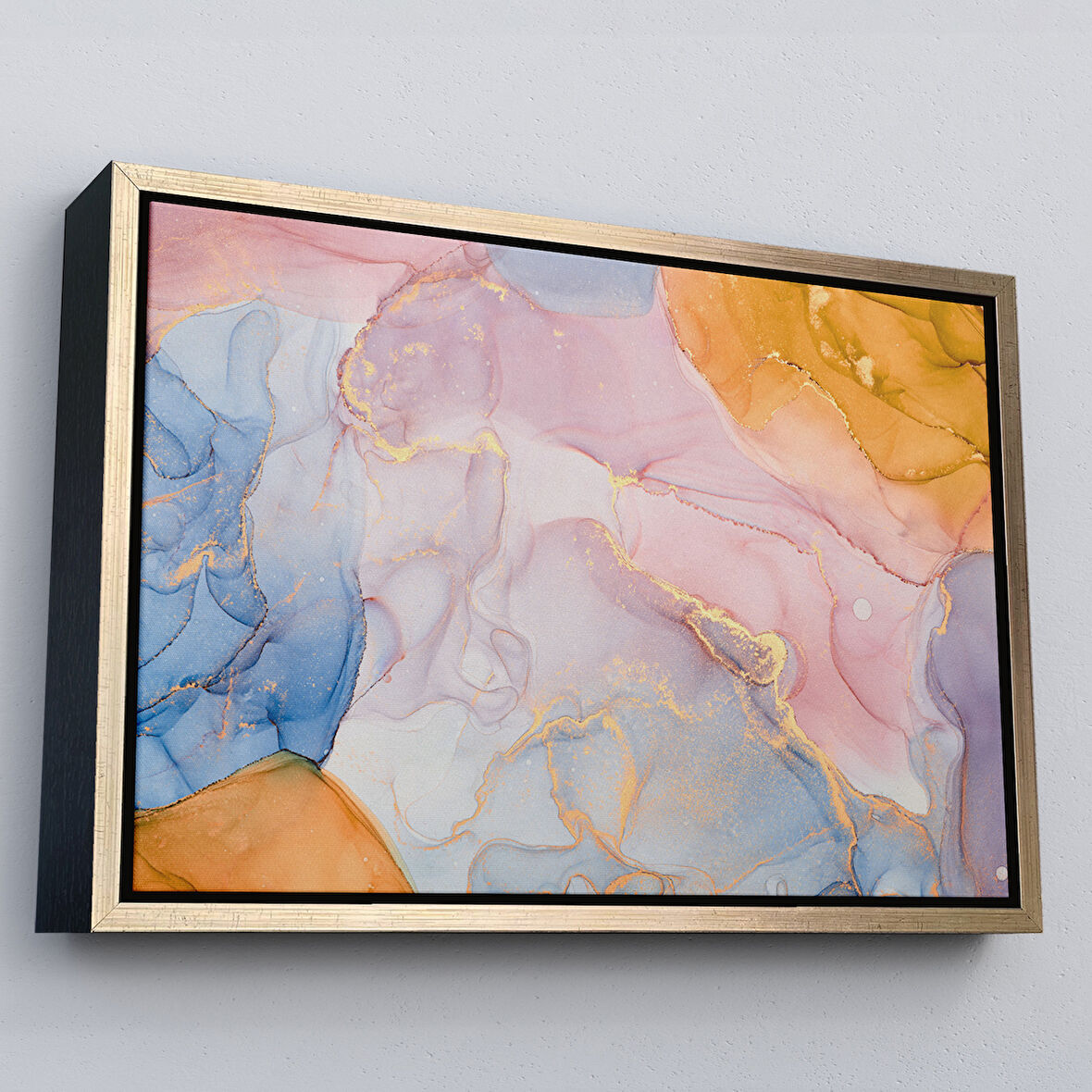 Altın Çerçeveli Mürekkep ve Alkol Elementleri ile Mermer Deseni Verilmiş Kanvas Tablo