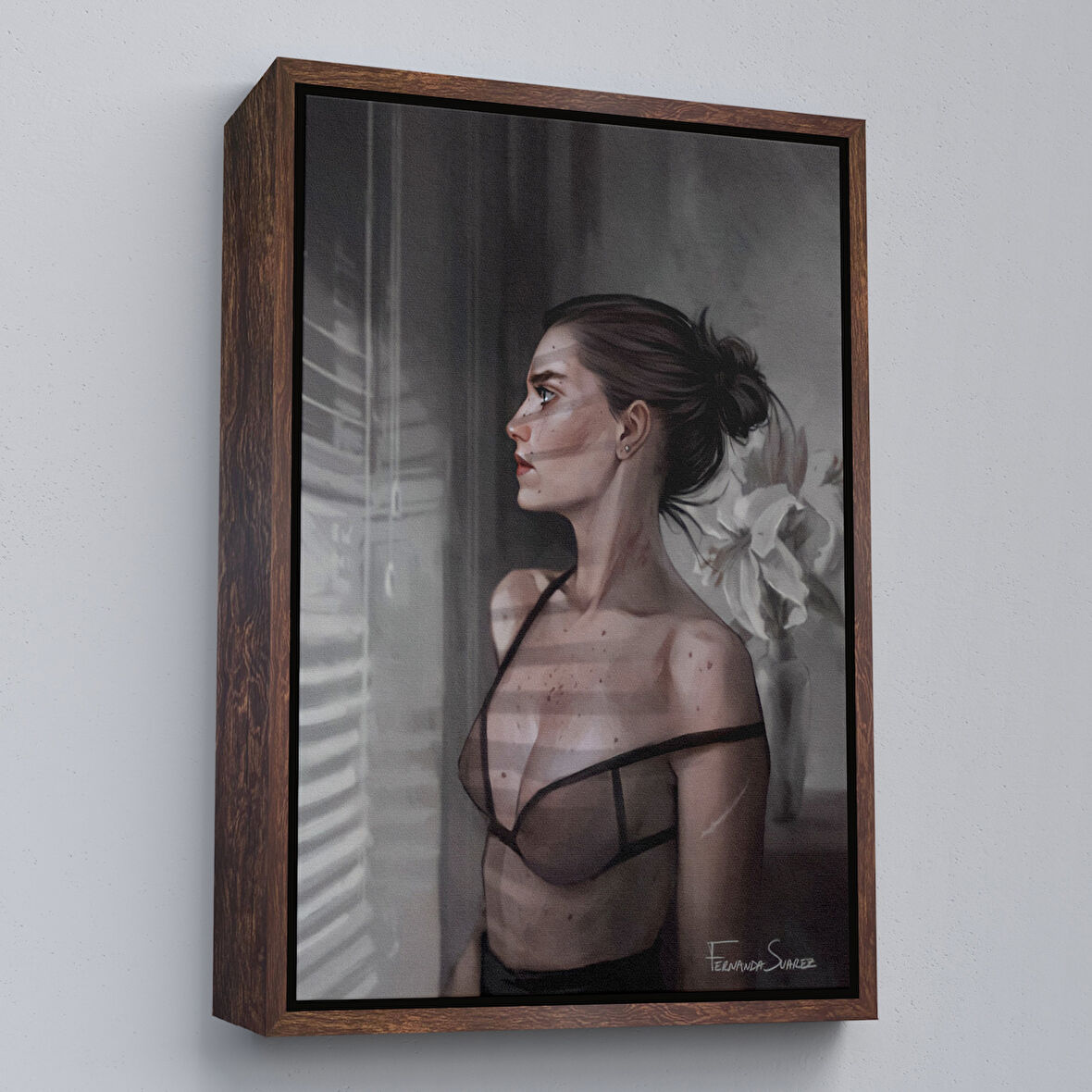 Kahverengi Çerçeveli Güzel Kadın Pencereden Dışarı Bakıyor Kanvas Tablosu