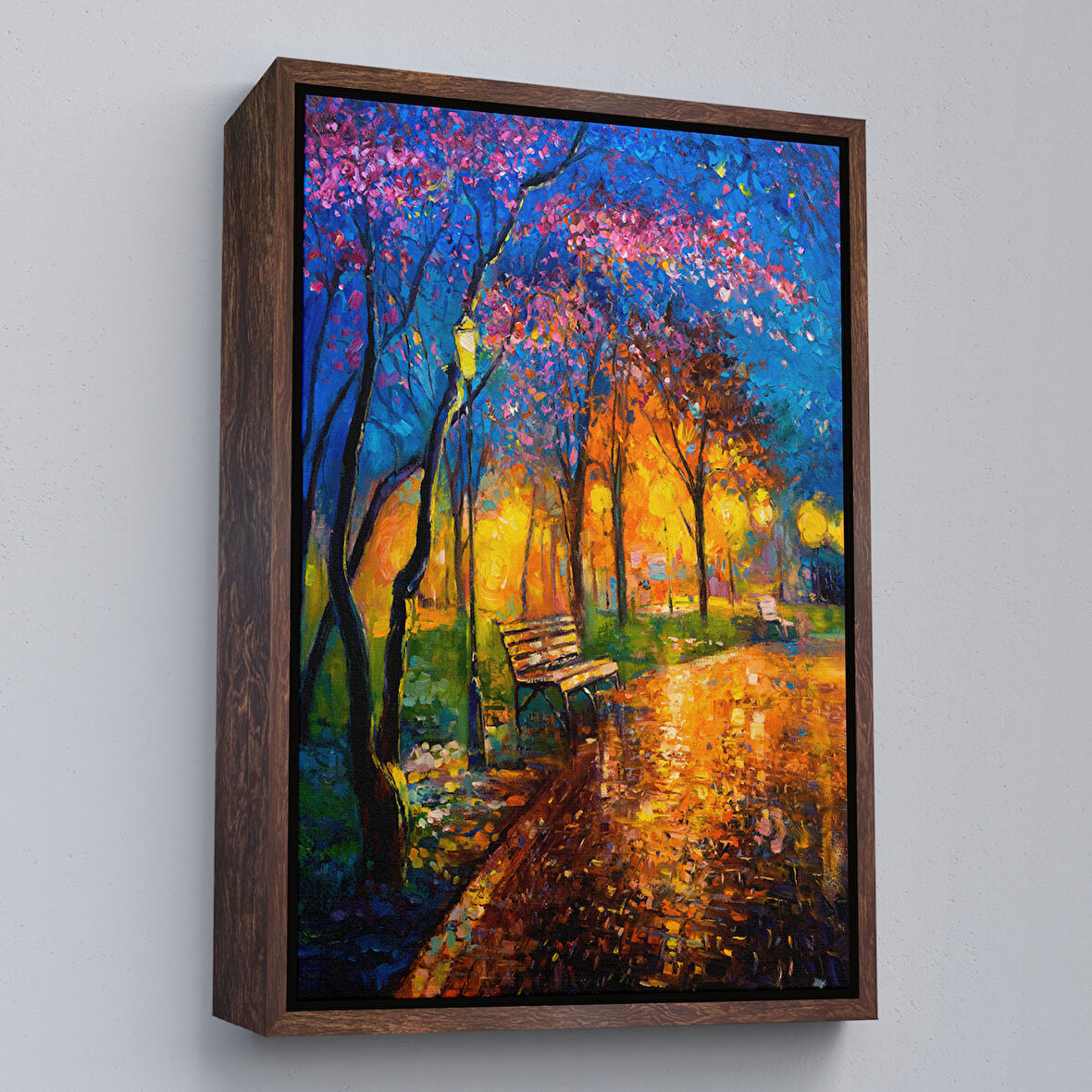 Kahverengi Çerçeveli Moskova Parkta Gece Manzarası Kanvas Tablo