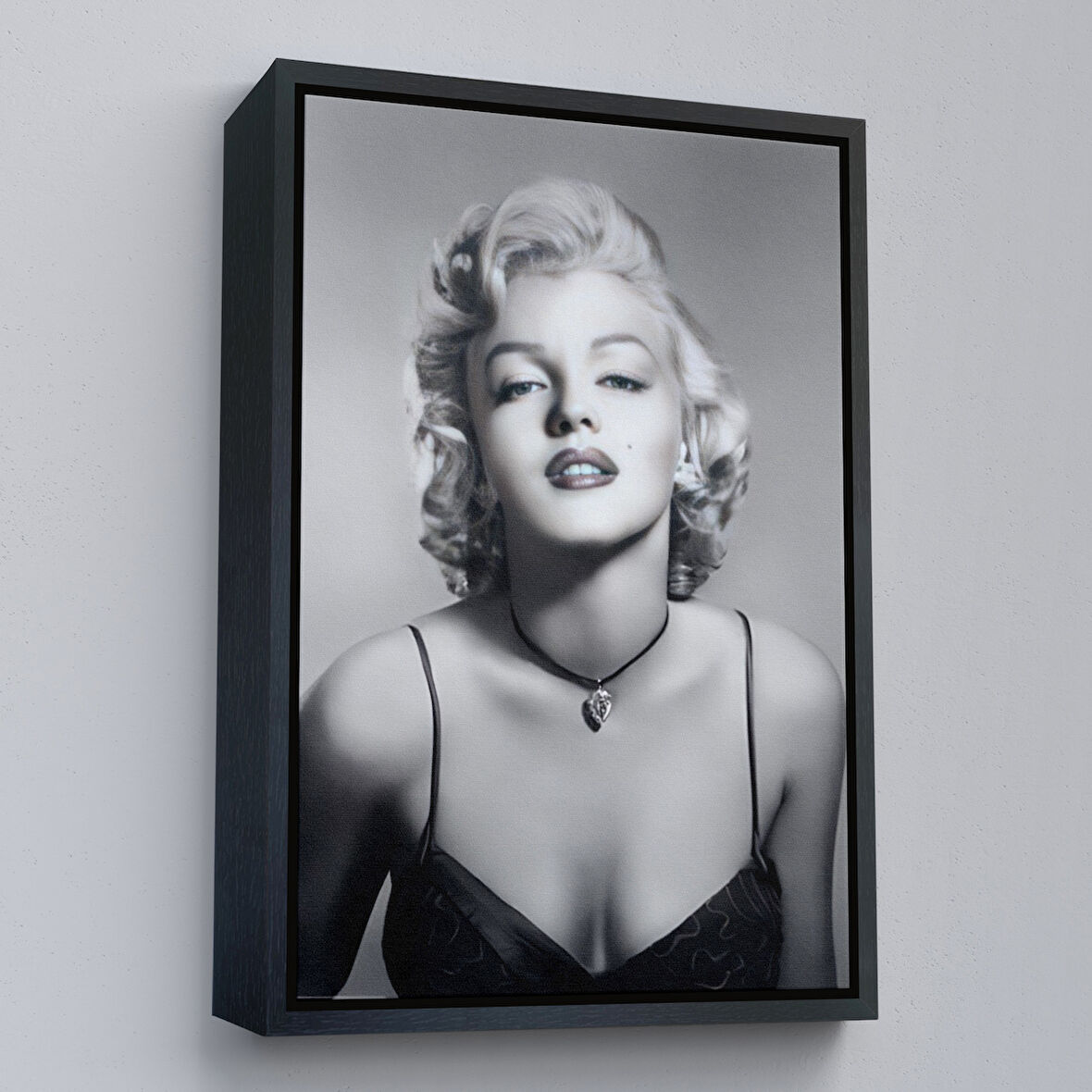 Siyah Çerçeveli Marilyn Monroe Tablosu