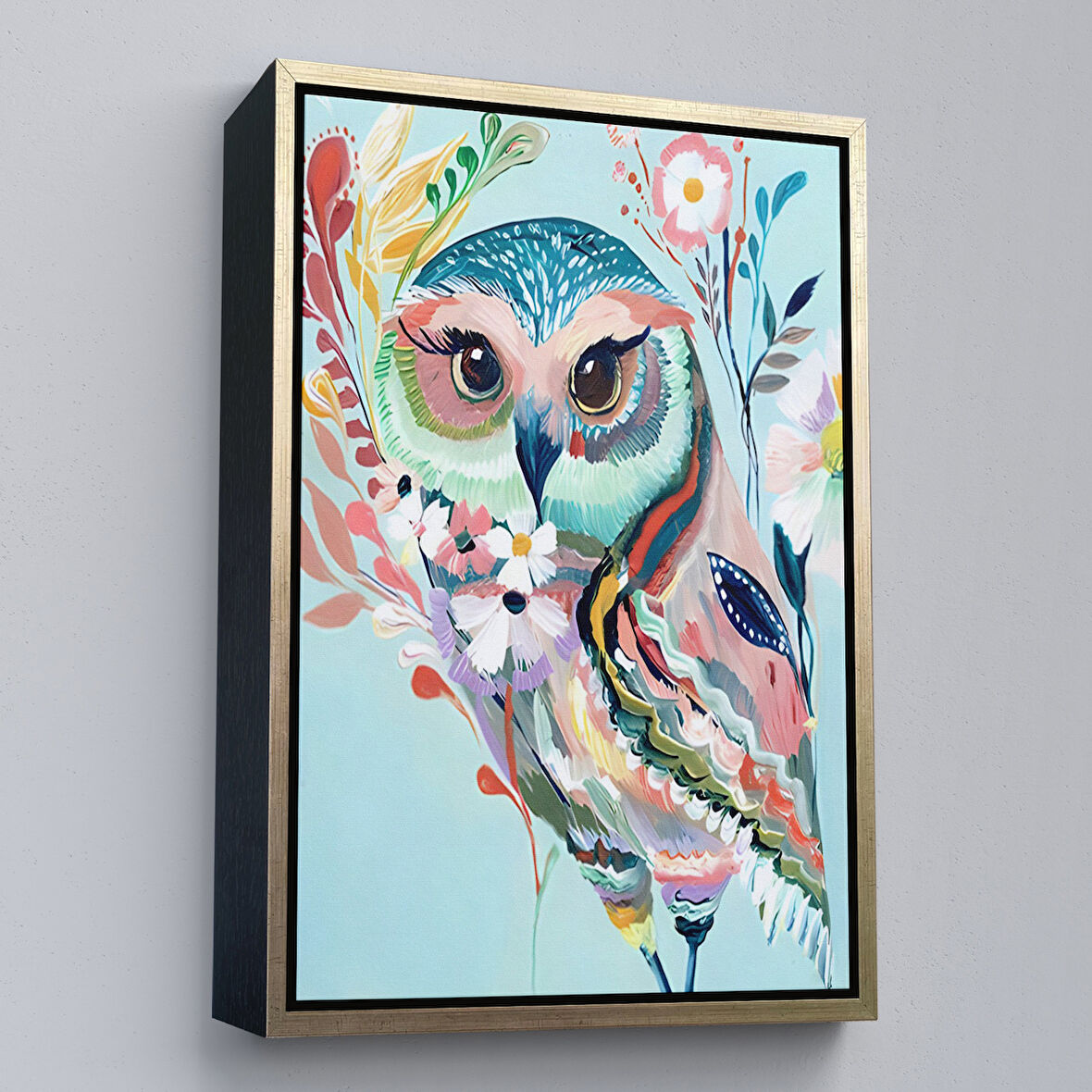 Altın Çerçeveli Çiçekler İçindeki Sanatsal Baykuş Tablosu