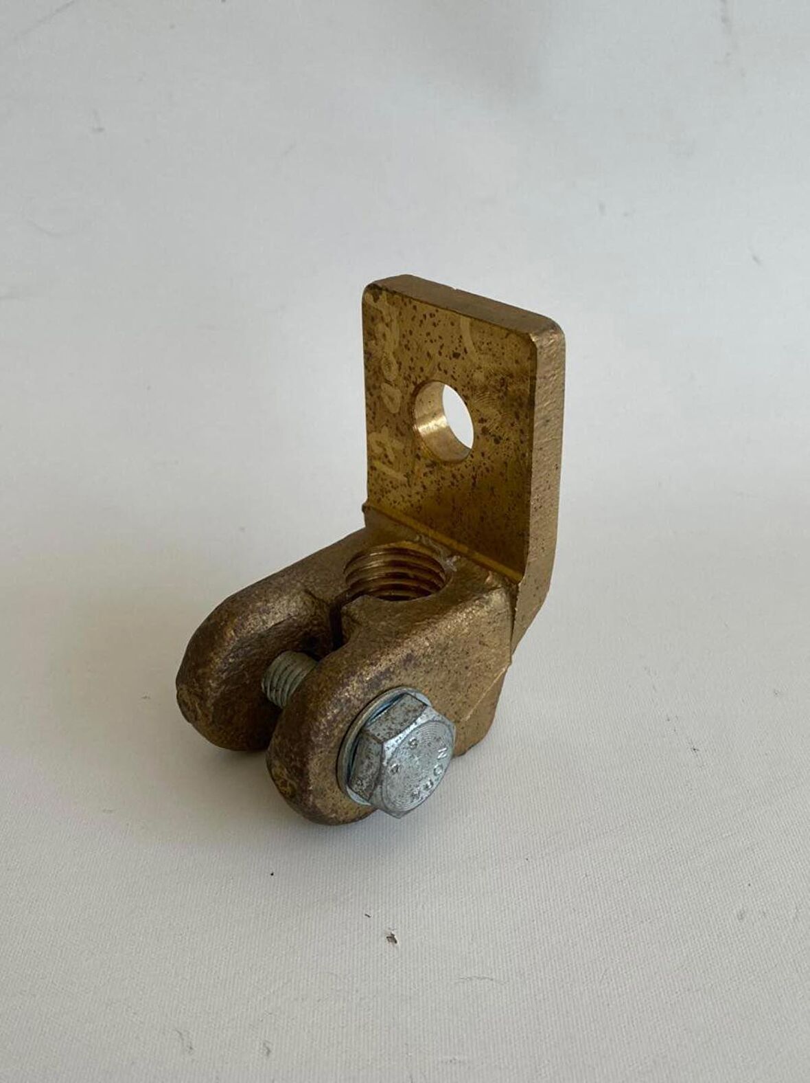 Trafo Kontak Kelepçesi 75x55x40 mm - Bushing Bara