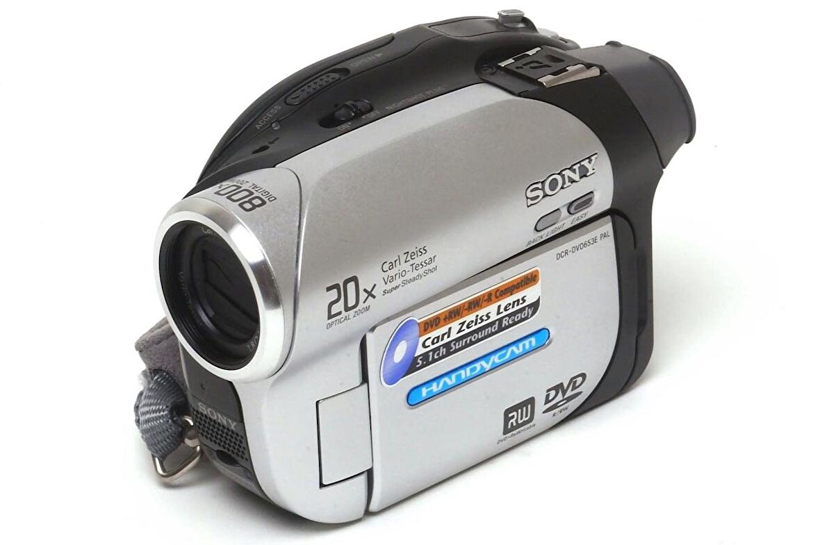 Sony DCR-DVD653E 800x Zoom Video Kamera (Bataryasız)