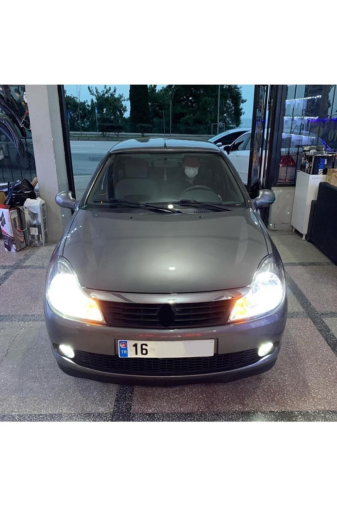 Renault Symbol 08-12 Için Uyumlu Şimşek Etkili Led Xenon