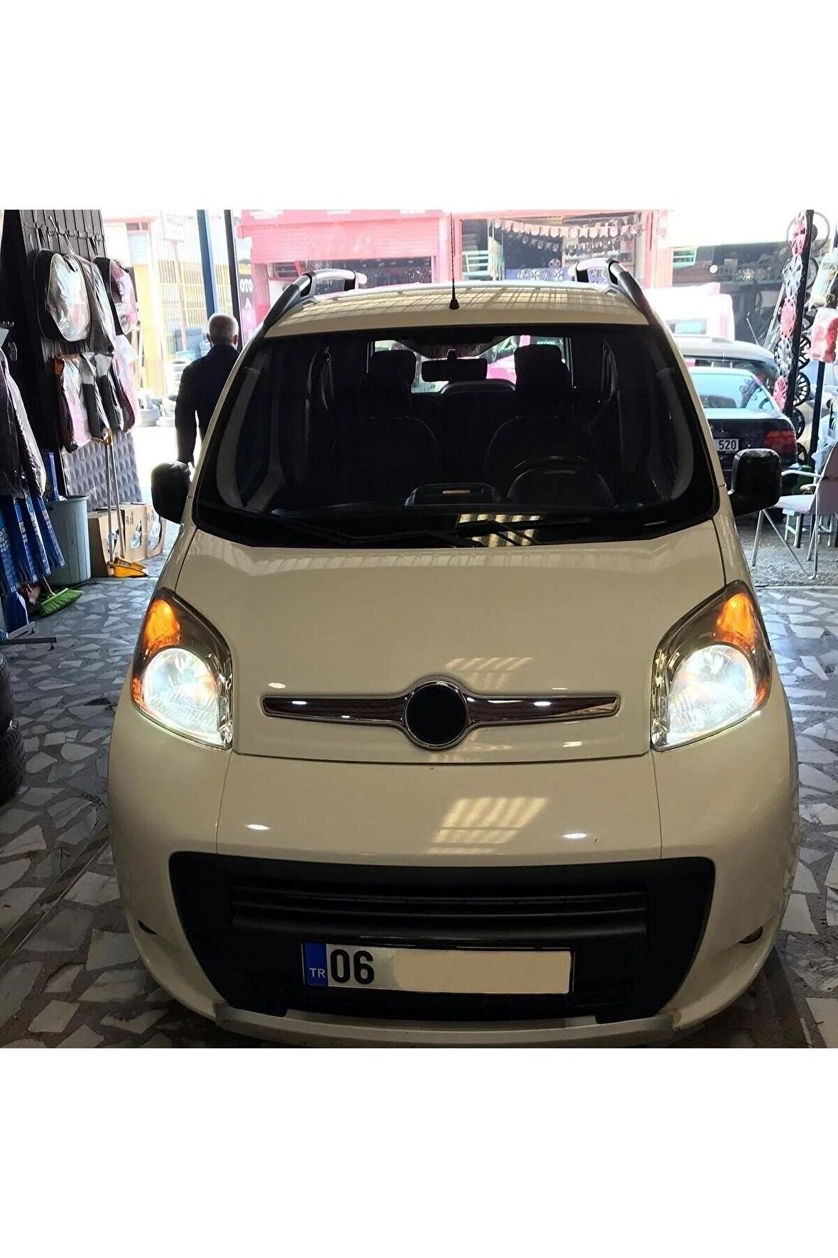 Fiat Fiorino Için Uyumlu Şimşek Etkili Led Xenon