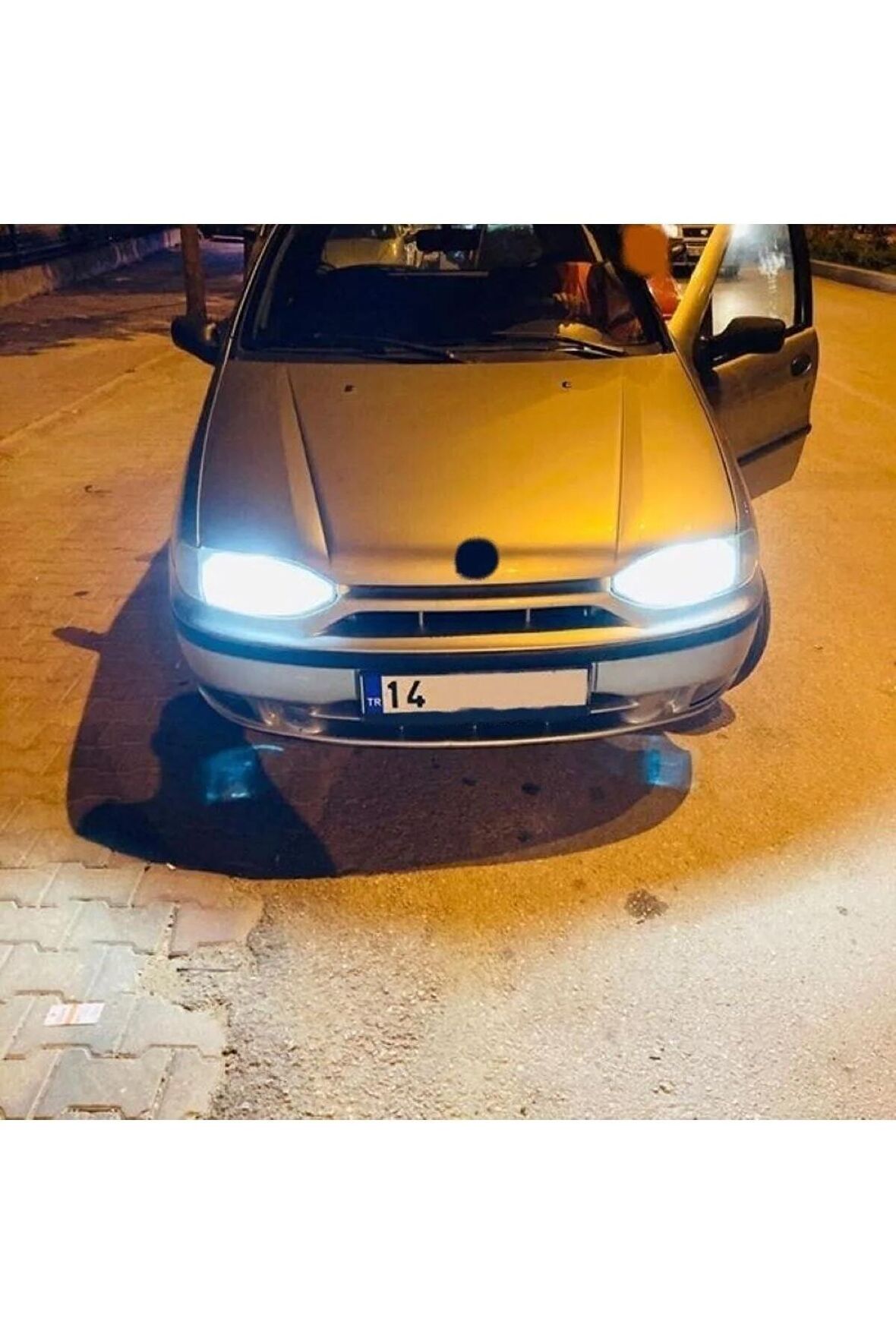 Fiat Siena Uzun Farlar Için Uyumlu Şimşek Etkili Led Xenon Beyaz Far Ampulü