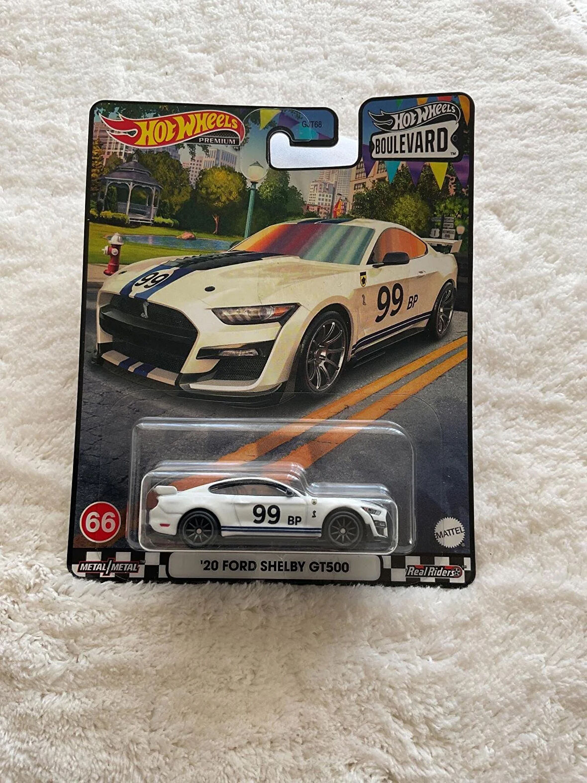 HOT WHEELS - '20 FORD SHELBY GT500 (PREMIUM)