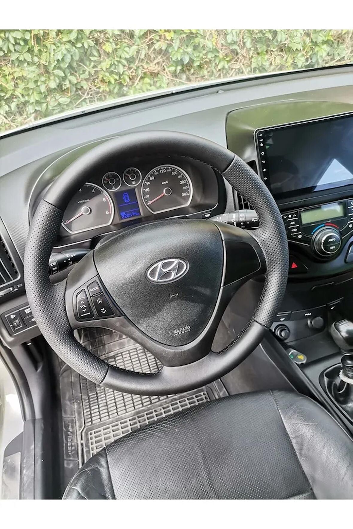 Hyundai I30 Uyumlu Araca Özel Direksiyon Kılıfı